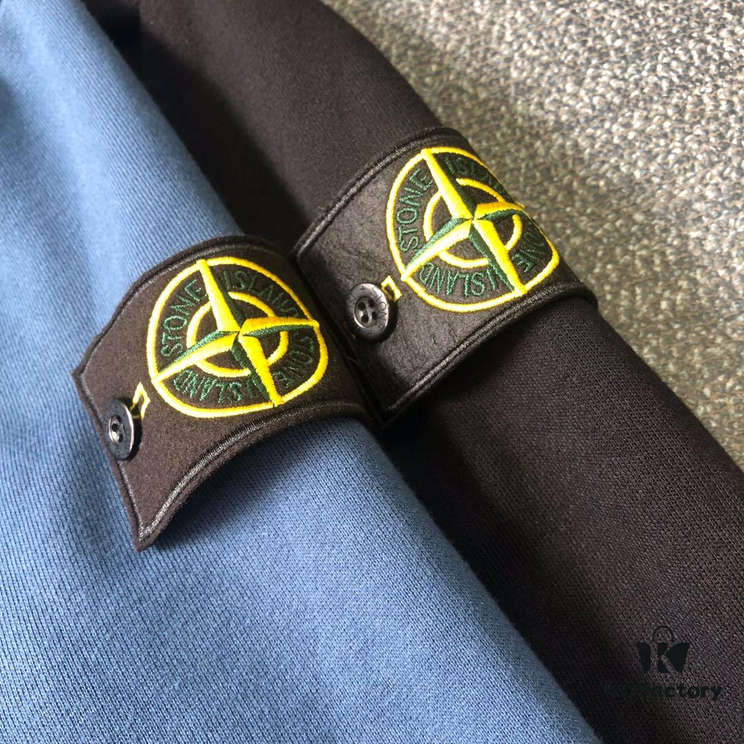 Stone Island Classic Arm Badge Zipper Pocket Terry Crewneck Sweatshirt in Black and Blue