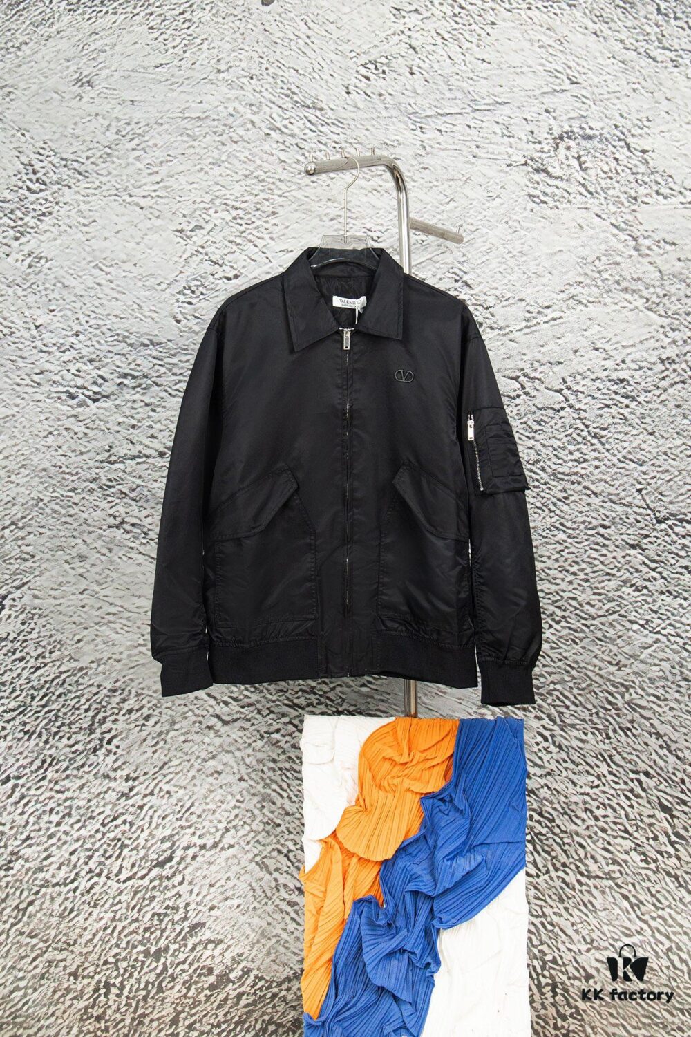 VALENTINO GARAVANI VLogo Signature Men's Bomber Pilot Jacket with Relaxed Shoulder and Tailored Short Fit