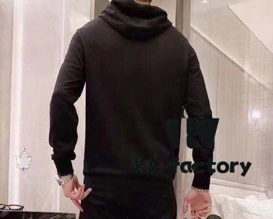 VALENTINO (Gospel for the Plus-Size) New 2025 Best-Selling Sweatshirt Set, Authentic Original Version, Premium Natural Roman Cotton, Elegant and Comfortable, Full Range from M to 5XL