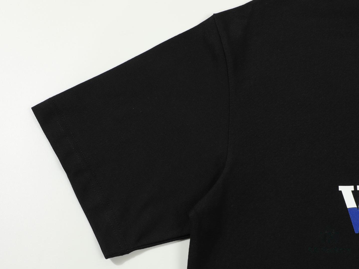 VALENTINO New 3D Thick Cotton T-Shirt with Flocked Print