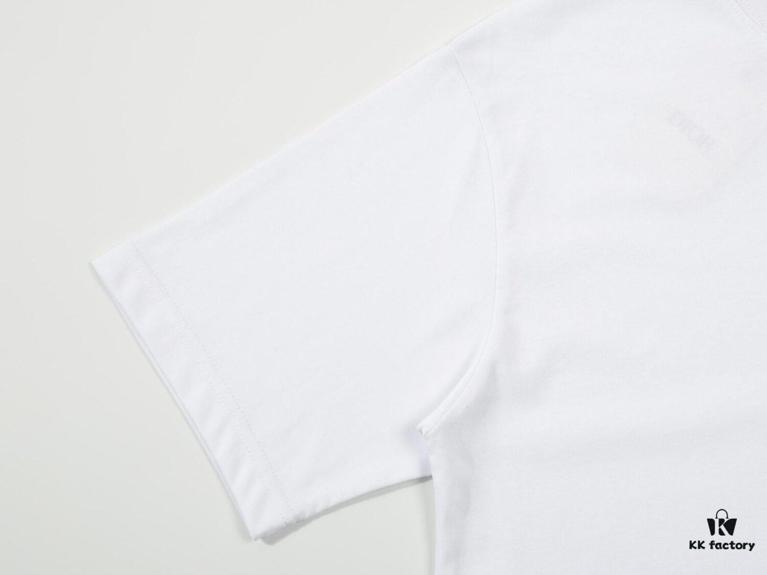 VALENTINO Valentino New Print Short-Sleeve T-Shirt