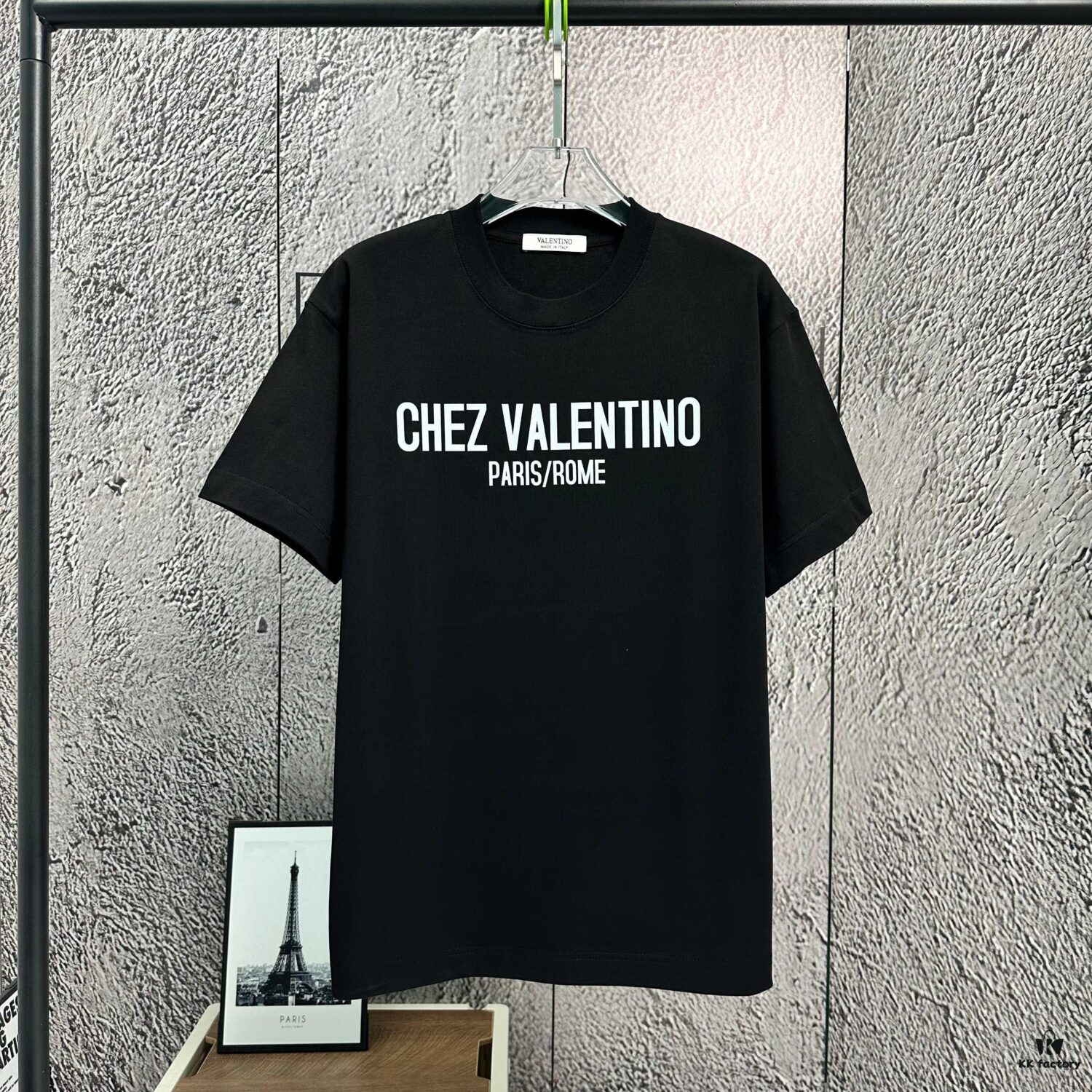 New Valentino 2025 Spring-Summer Short Sleeve T-Shirt, Heavyweight Cotton with Letter Logo Print