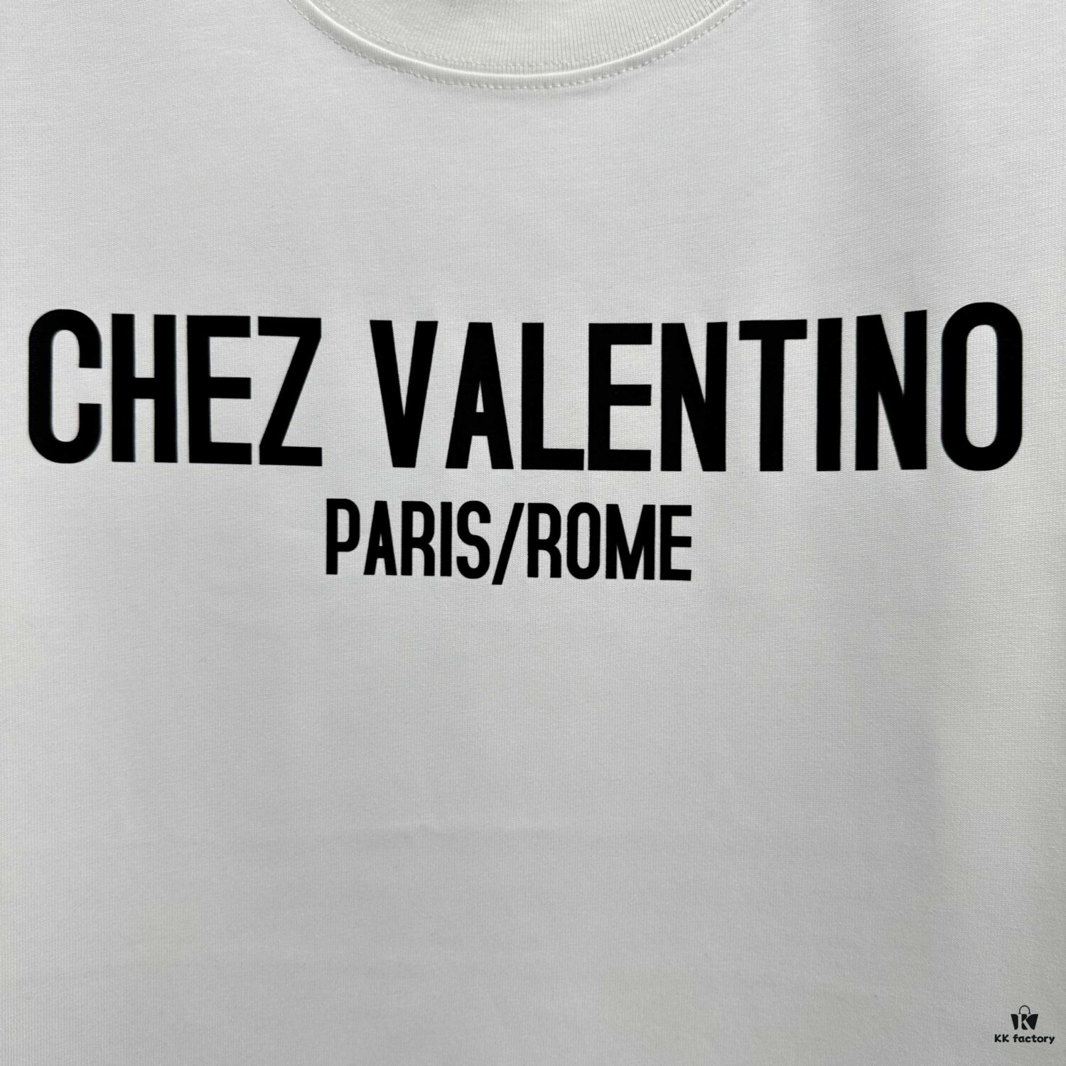 New Valentino 2025 Spring/Summer Short Sleeve T-Shirt Heavyweight Cotton Letter Logo Print