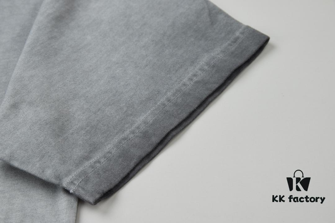 VAL*NTINO Huajia 25SS Spring Collection Flocked Letter Print Short Sleeve T-Shirt