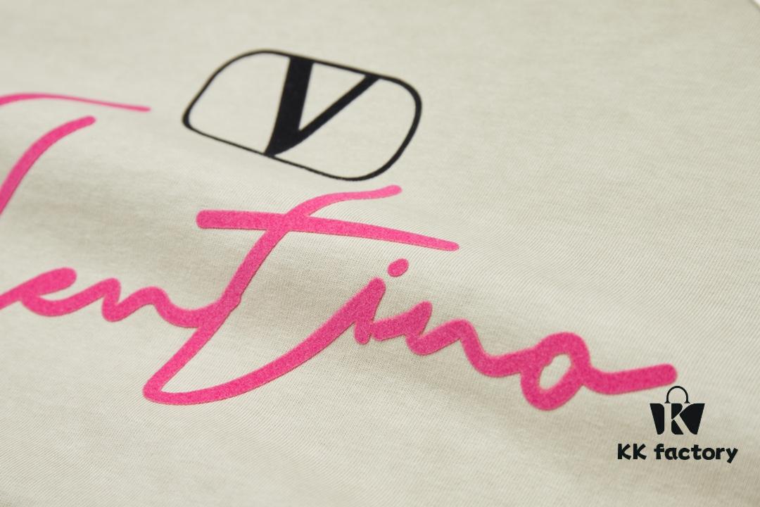 VAL*NTINO Huajia 25SS Spring Collection Flocked Letter Print Short Sleeve T-Shirt