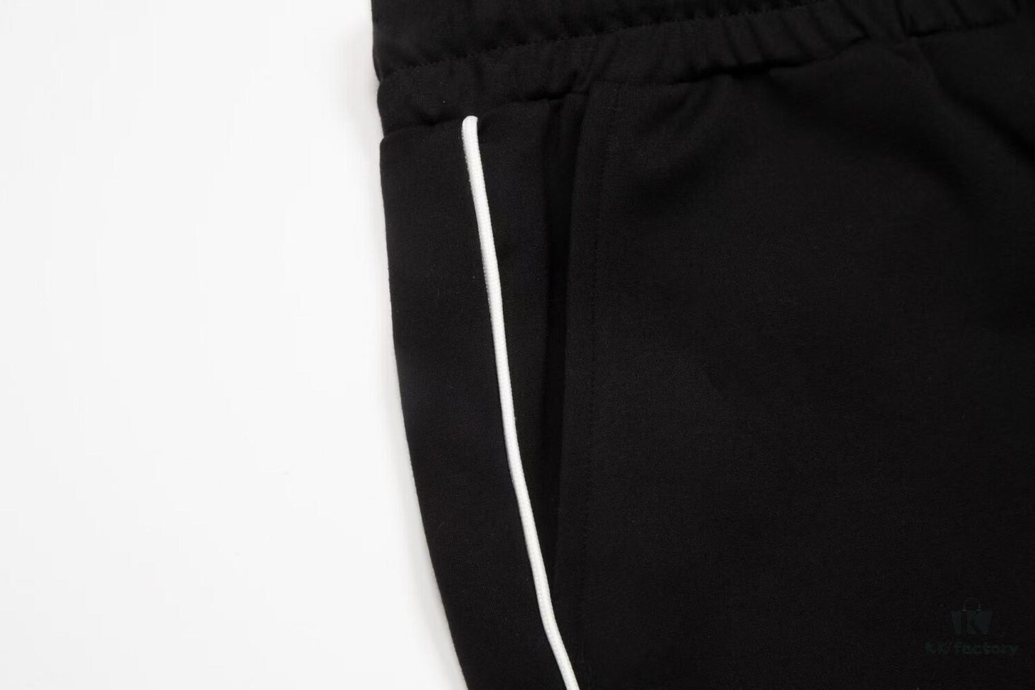 Valentino Letter Print Ribbon Color-block Knee-length Shorts