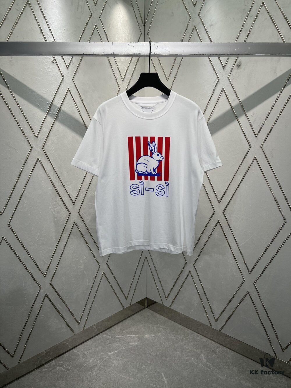 BV 25SS New Arrival Tech Cotton Knit Blend T-Shirt with Rabbit Illustration Print, Unisex