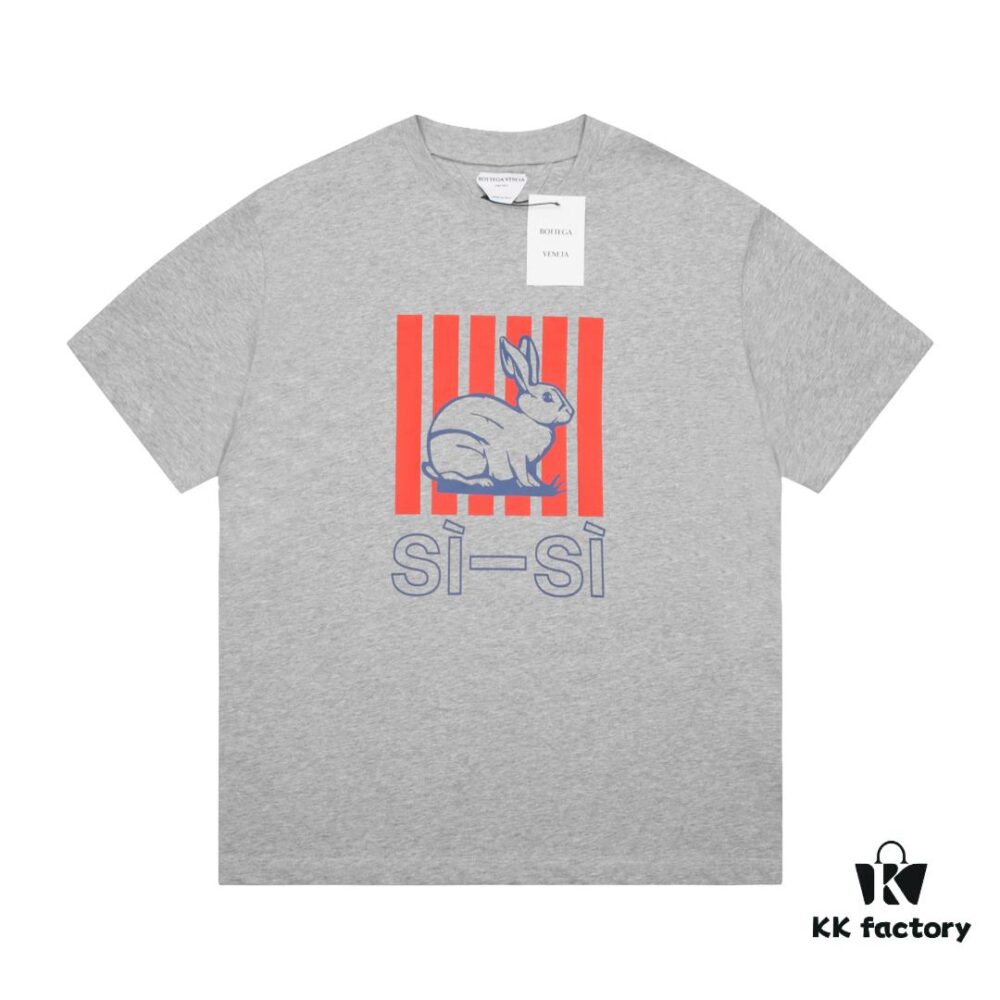 High-Quality BOTTEGA VENETA Rabbit Print Short-Sleeve T-Shirt, Premium Heavyweight Cotton Fabric, Front Graphic Print, Three Labels Included, Loose Fit, Soft Material, Unisex Design, 1:1 Replication