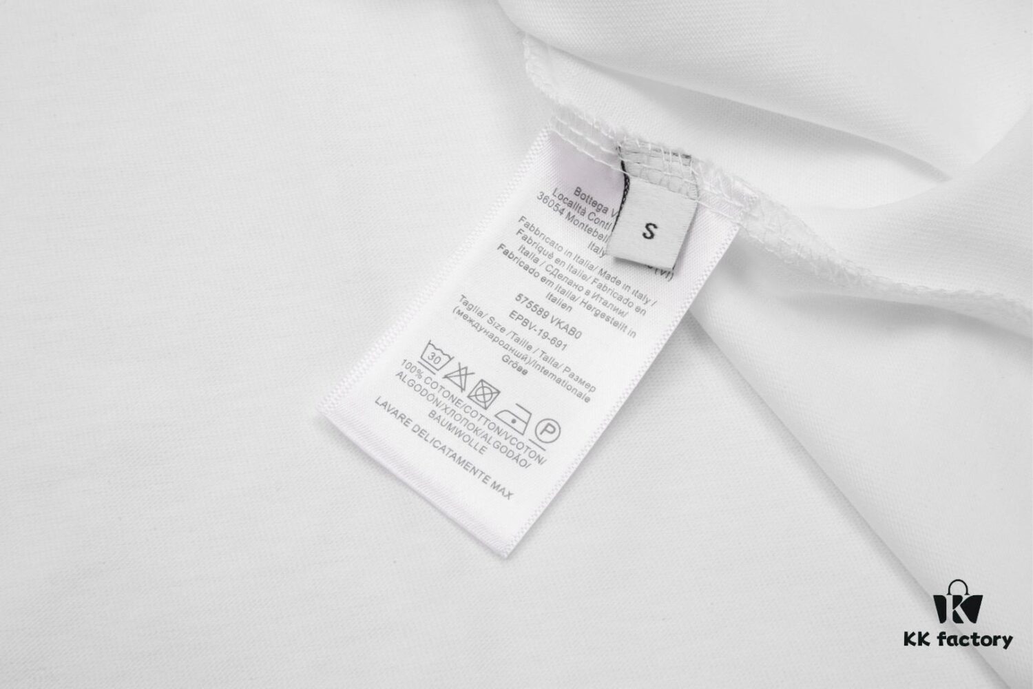 High-Quality BOTTEGA VENETA Rabbit Print Short-Sleeve T-Shirt, Premium Heavyweight Cotton Fabric, Front Print Design, Authentic 1:1 Replication, Unisex Loose Fit