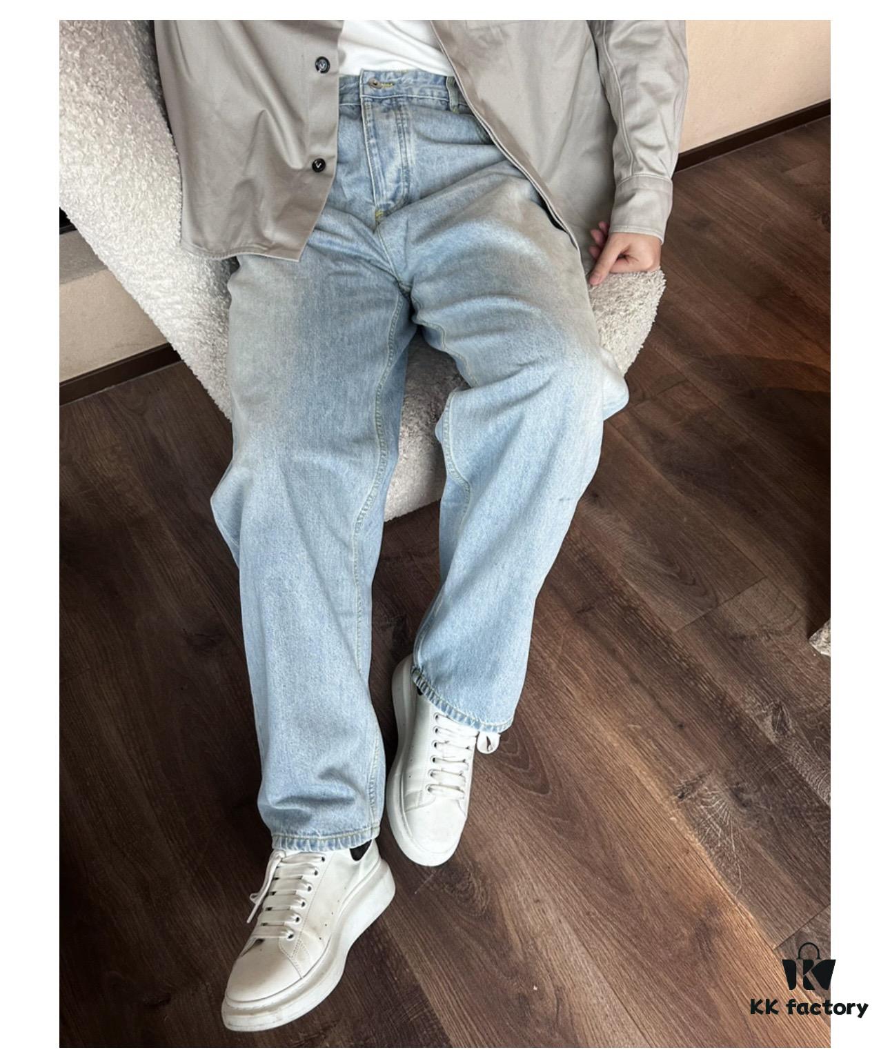 Bottega Veneta BV09 Unisex Mid-Rise Zippered Straight Jeans SS23 Solid Color Denim