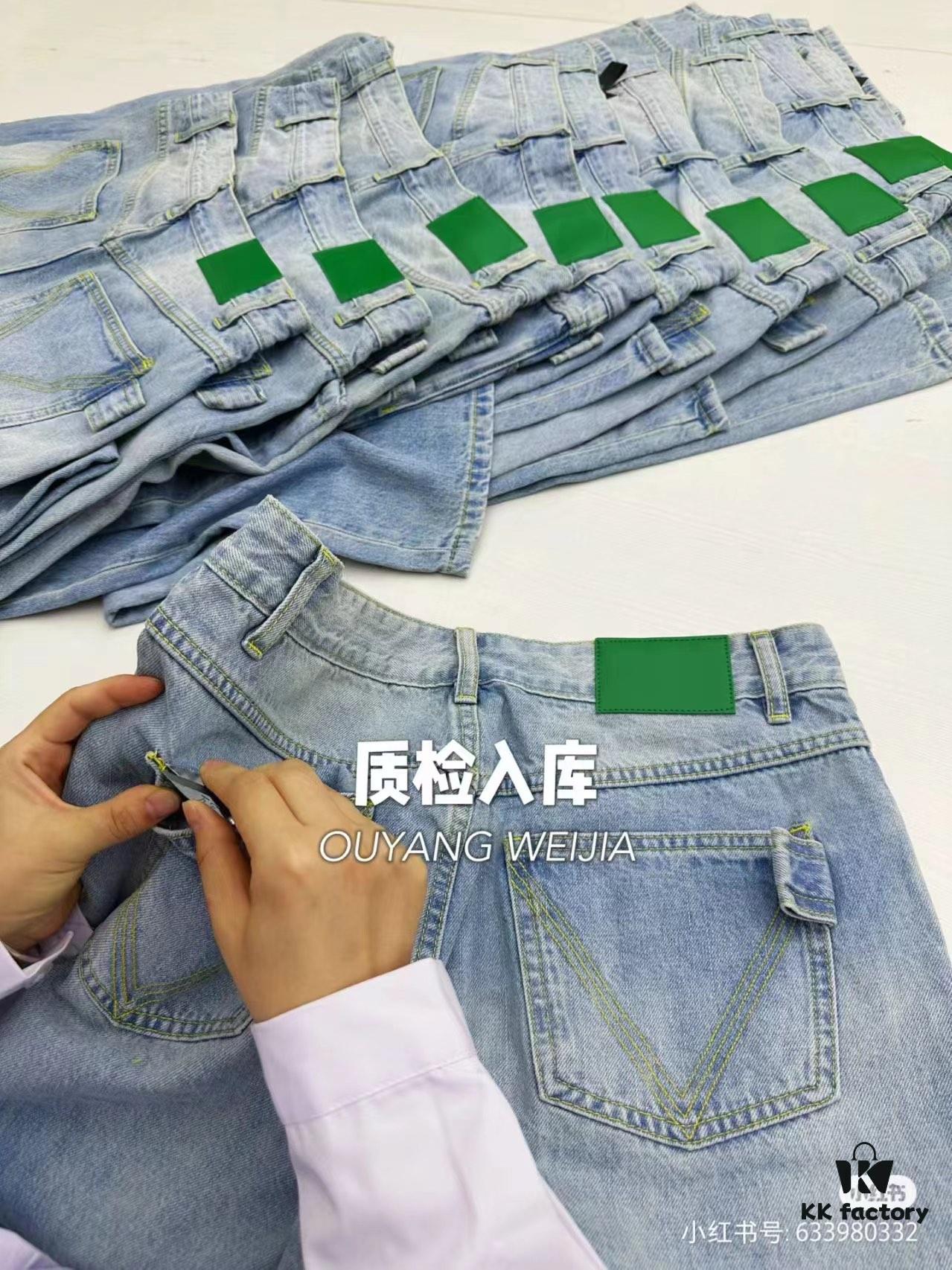 Bottega Veneta BV09 Unisex Mid-Rise Zippered Straight Jeans SS23 Solid Color Denim