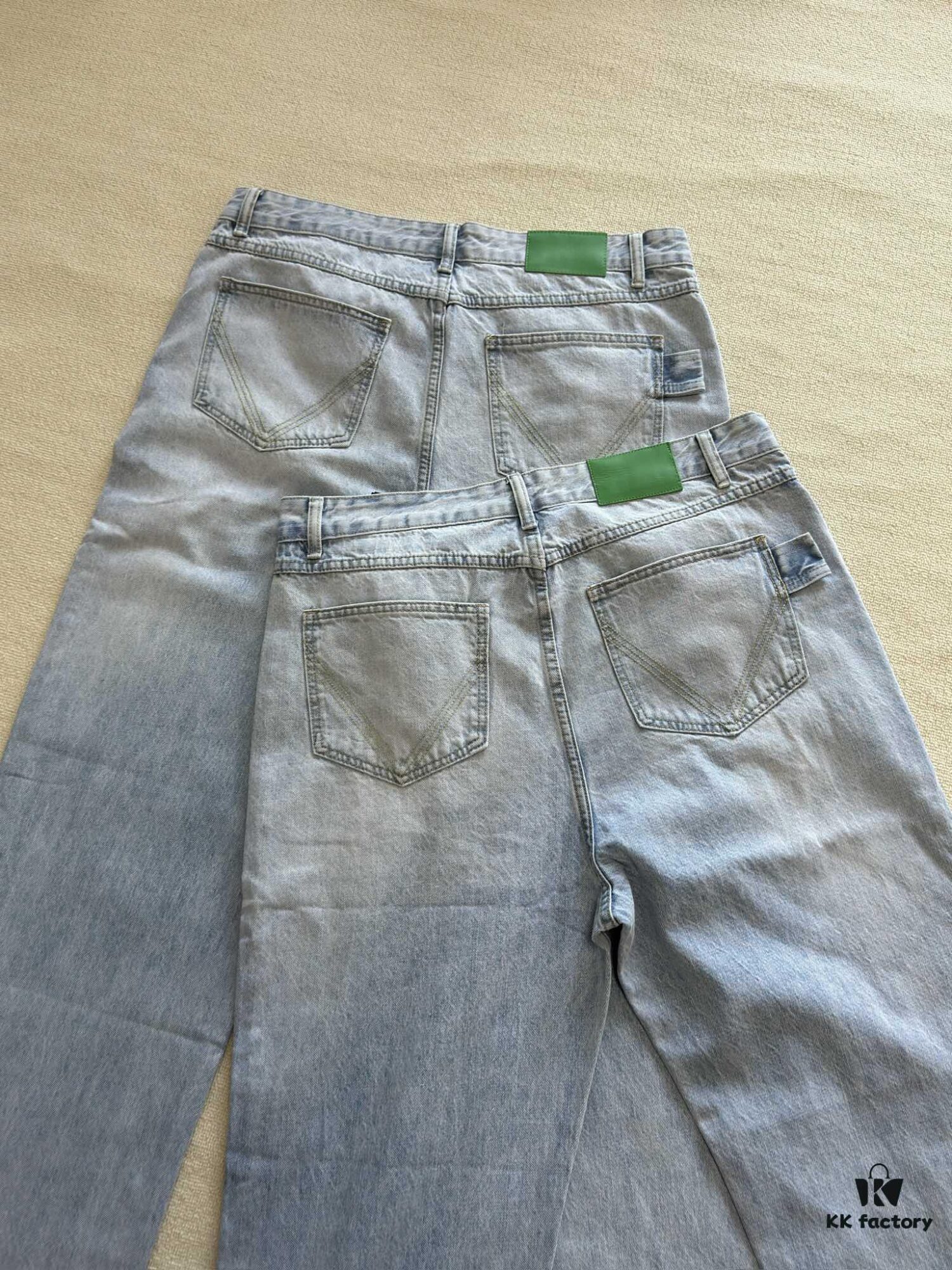 Bottega Veneta BV09 SS23 Solid Color Mid-Rise Zippered Straight Jeans Unisex Denim Trousers