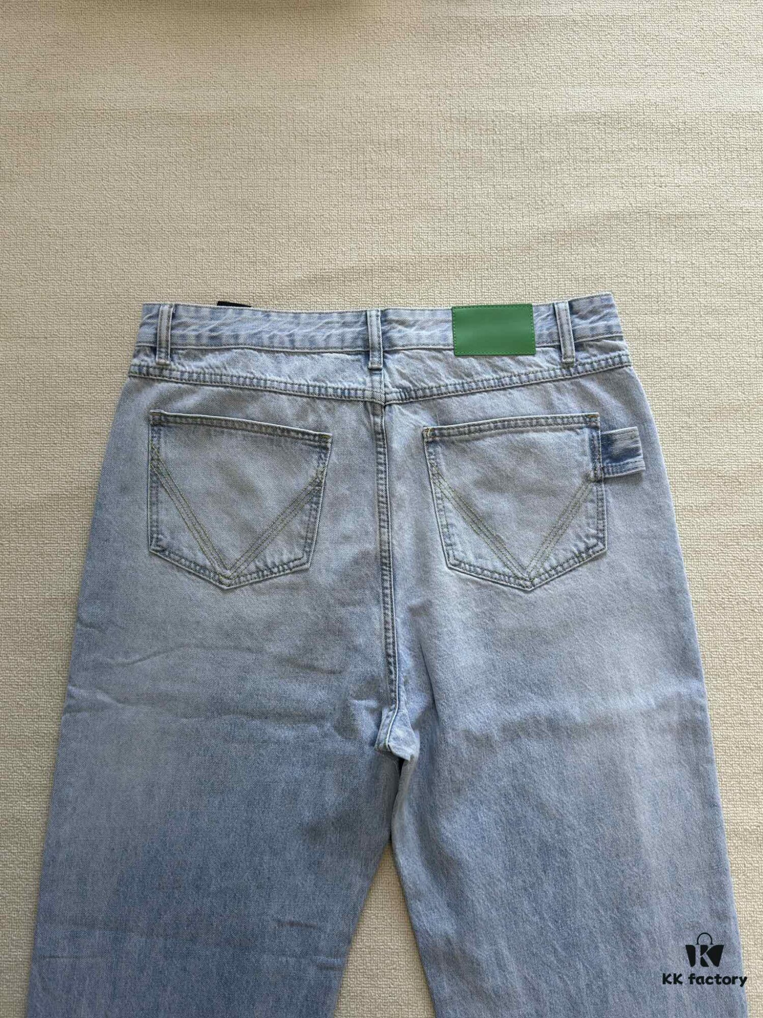 Bottega Veneta BV09 SS23 Solid Color Mid-Rise Zippered Straight Jeans Unisex Denim Trousers