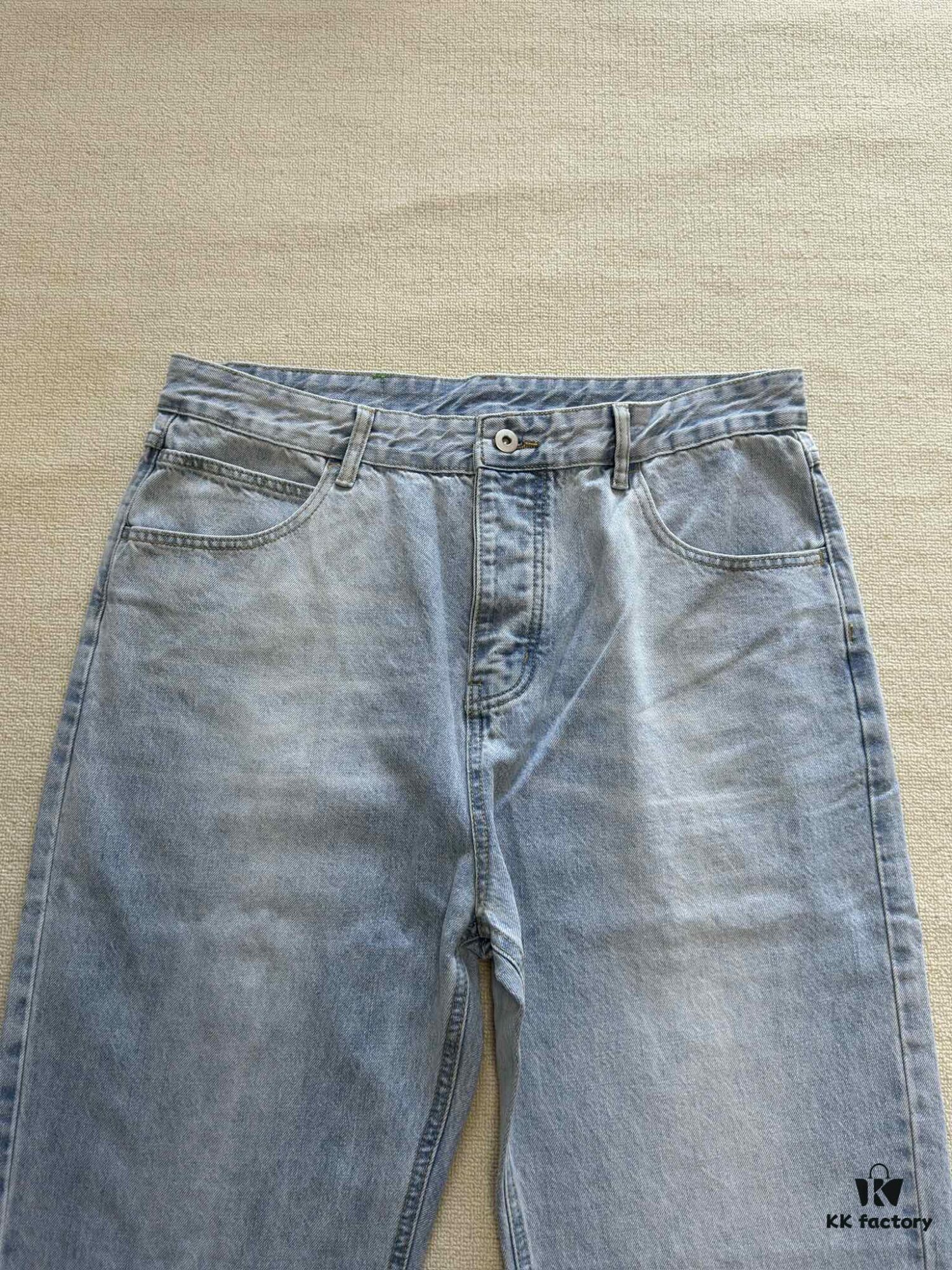 Bottega Veneta BV09 SS23 Solid Color Mid-Rise Zippered Straight Jeans Unisex Denim Trousers