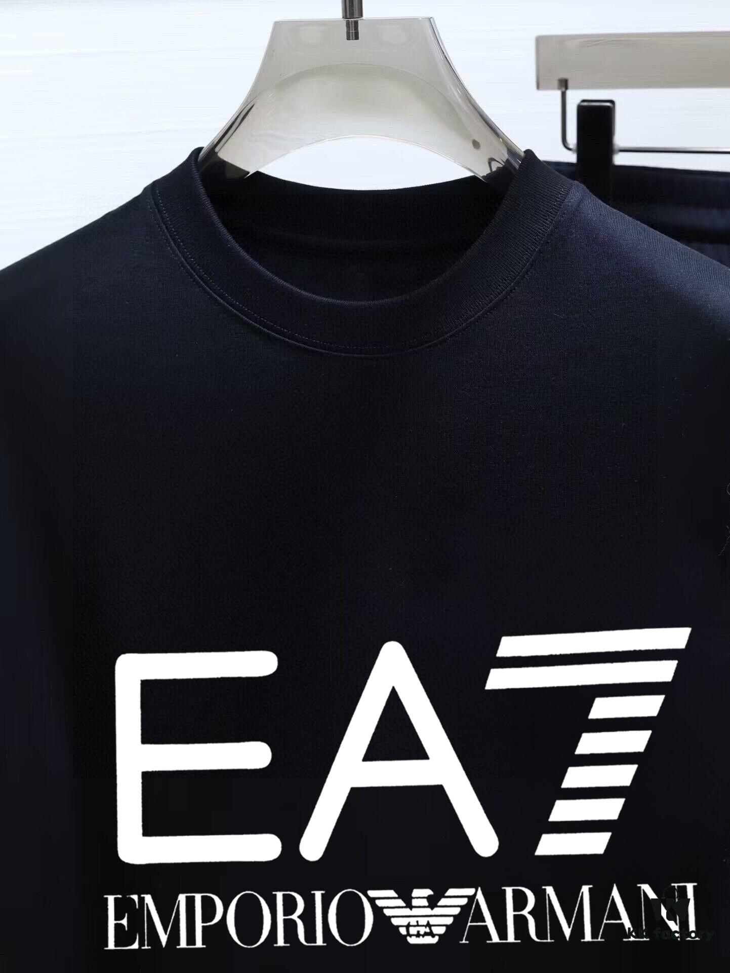 ARMANI 2025 New Men's Short Sleeve T-Shirt and Shorts Set! Official Website Synchronized Sales! High-End Version Available! Exquisitely Soft and Comfortable Fabric! Three-Dimensional Tailoring with Excellent Silhouette!