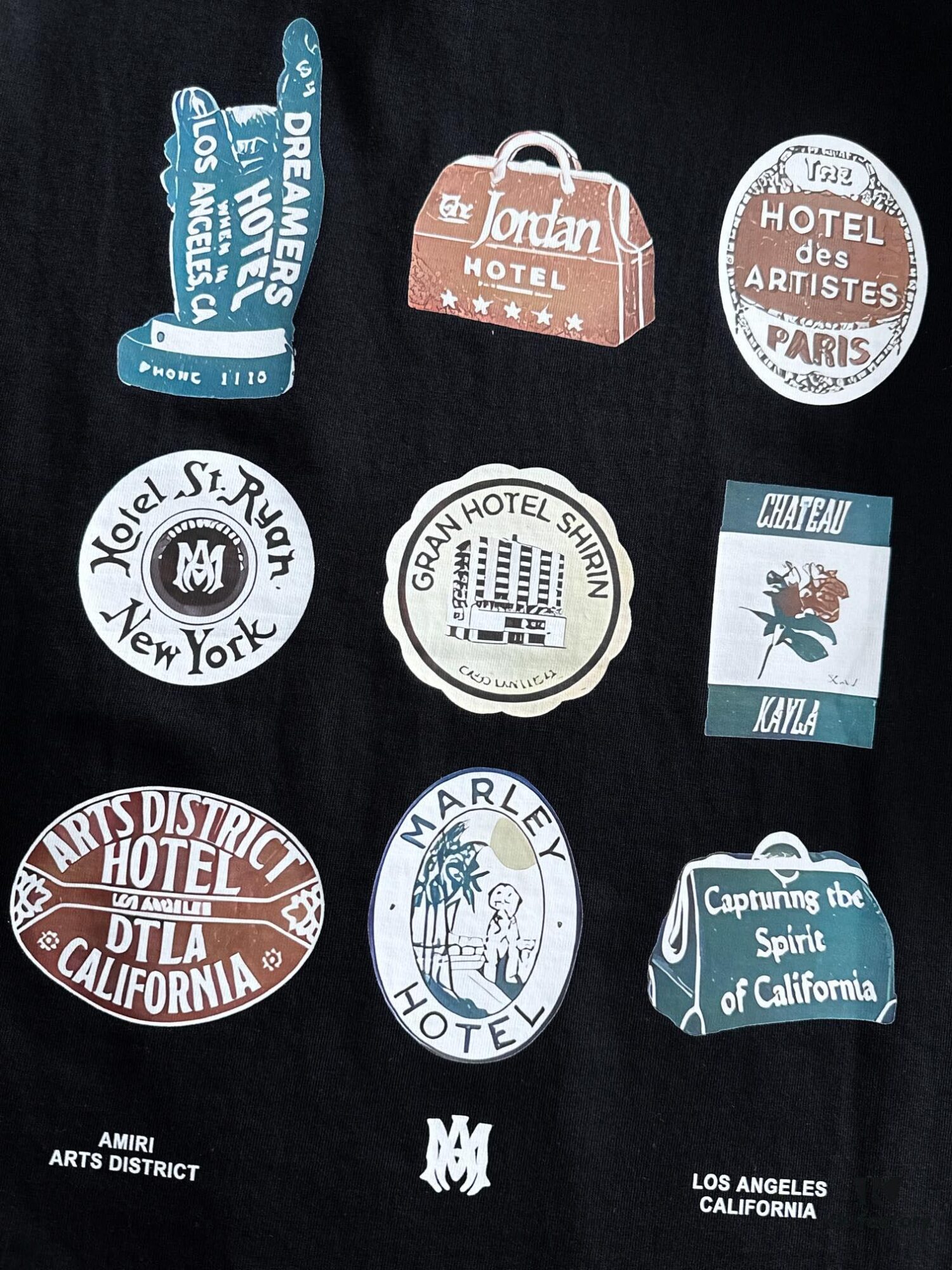 AMIRI Armani 25SS Summer New Round Neck Short Sleeve T-Shirt! 270g Heavyweight High-End Pure Cotton Fabric with Perfect Texture and Hand Feel! Slim Tailored Design, Clean and Sharp! Stylish and Attractive! Exquisitely Stitched with Excellent Silhouette! Superb Breathability! Effortlessly Worn by All Age Groups – an Essential Wardrobe Piece for Men.