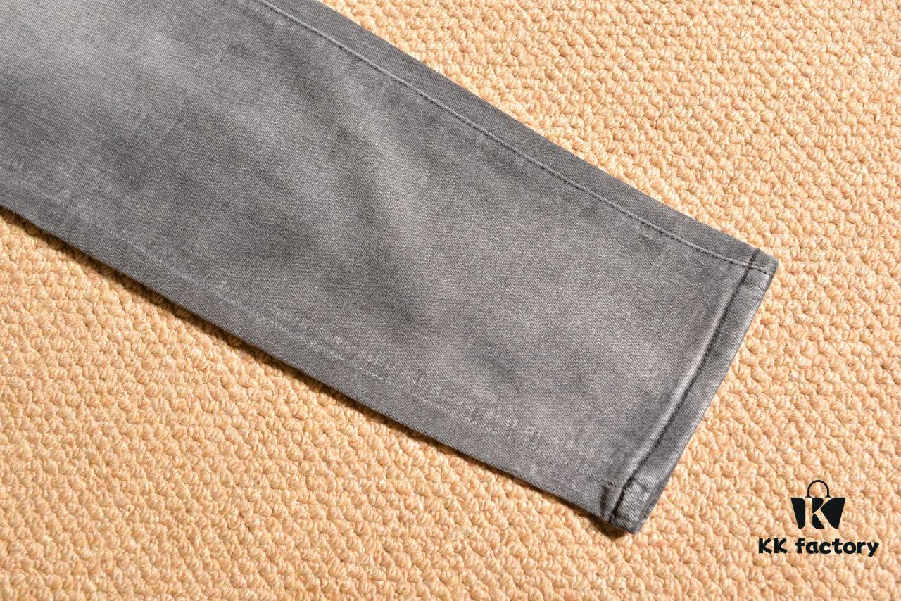 Armani Rhinestone-Embellished Jeans with Premium Craftsmanship