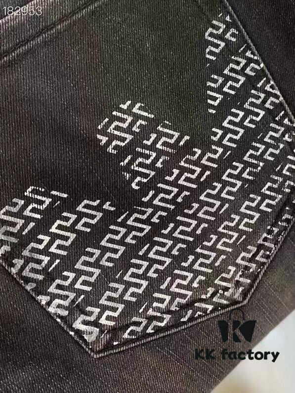 Armani, 2024 New Arrival, Same as Counter, Original Order High-Quality Washed Casual Jeans, Imported Premium Stretch Denim Fabric, Comfortable and Elastic, Authentic Hardware Logo Trims, Excellent Fit and Extremely High End, Counter Quality, Stylish and Well-Structured When Worn