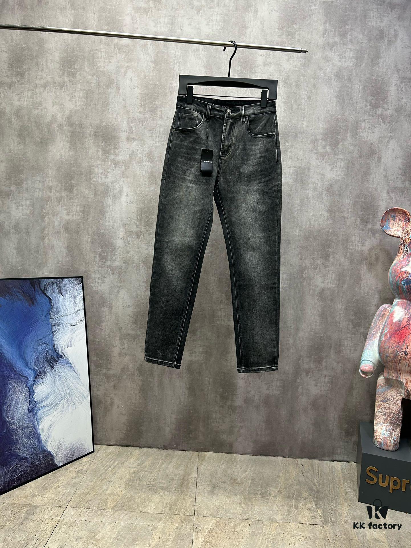 Armani 2024 New Luxury High-End Casual Business Denim Jeans Solid Color Slim Fit Jeans