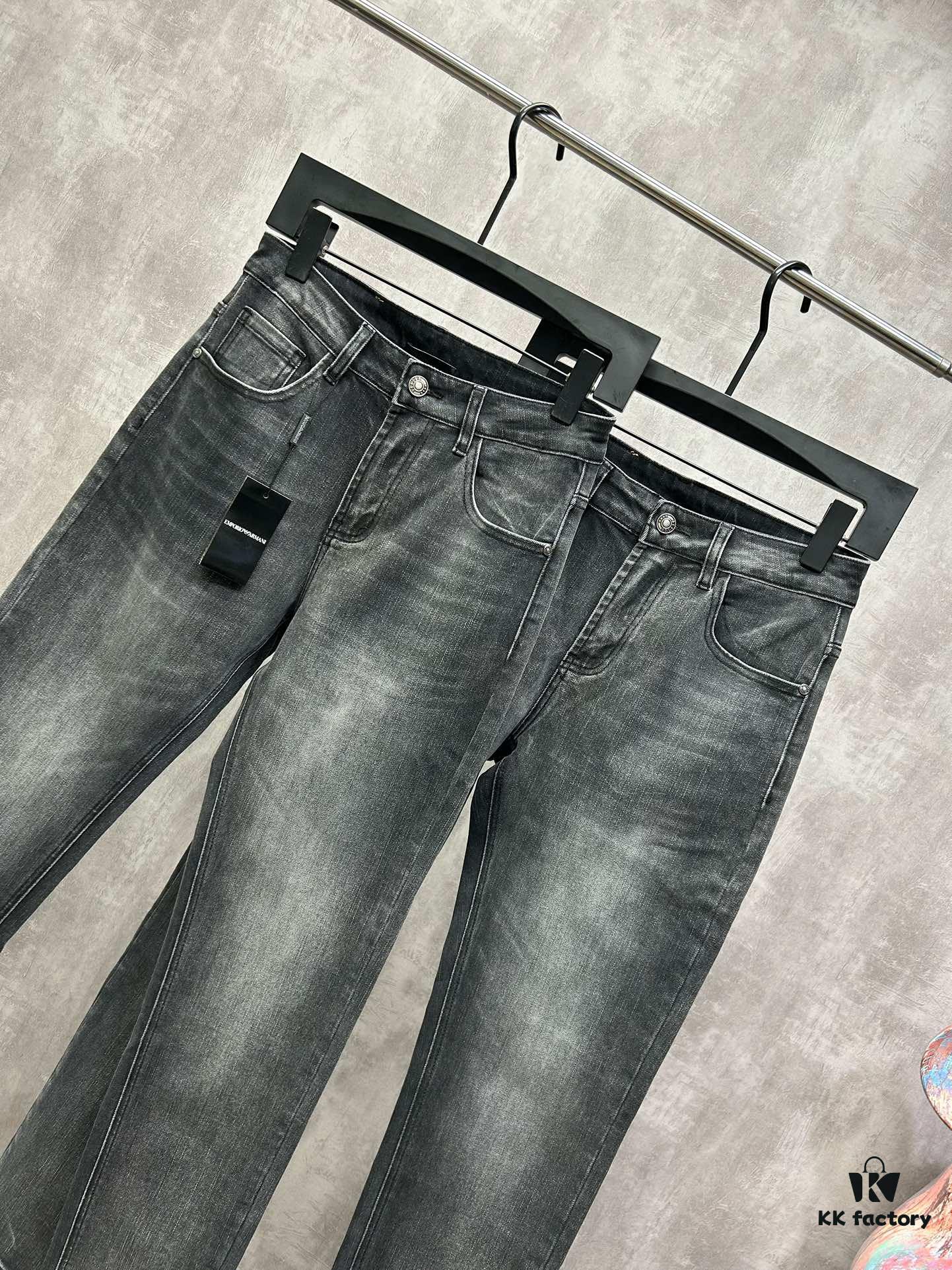 Armani 2024 New Luxury High-End Casual Business Denim Jeans Solid Color Slim Fit Jeans