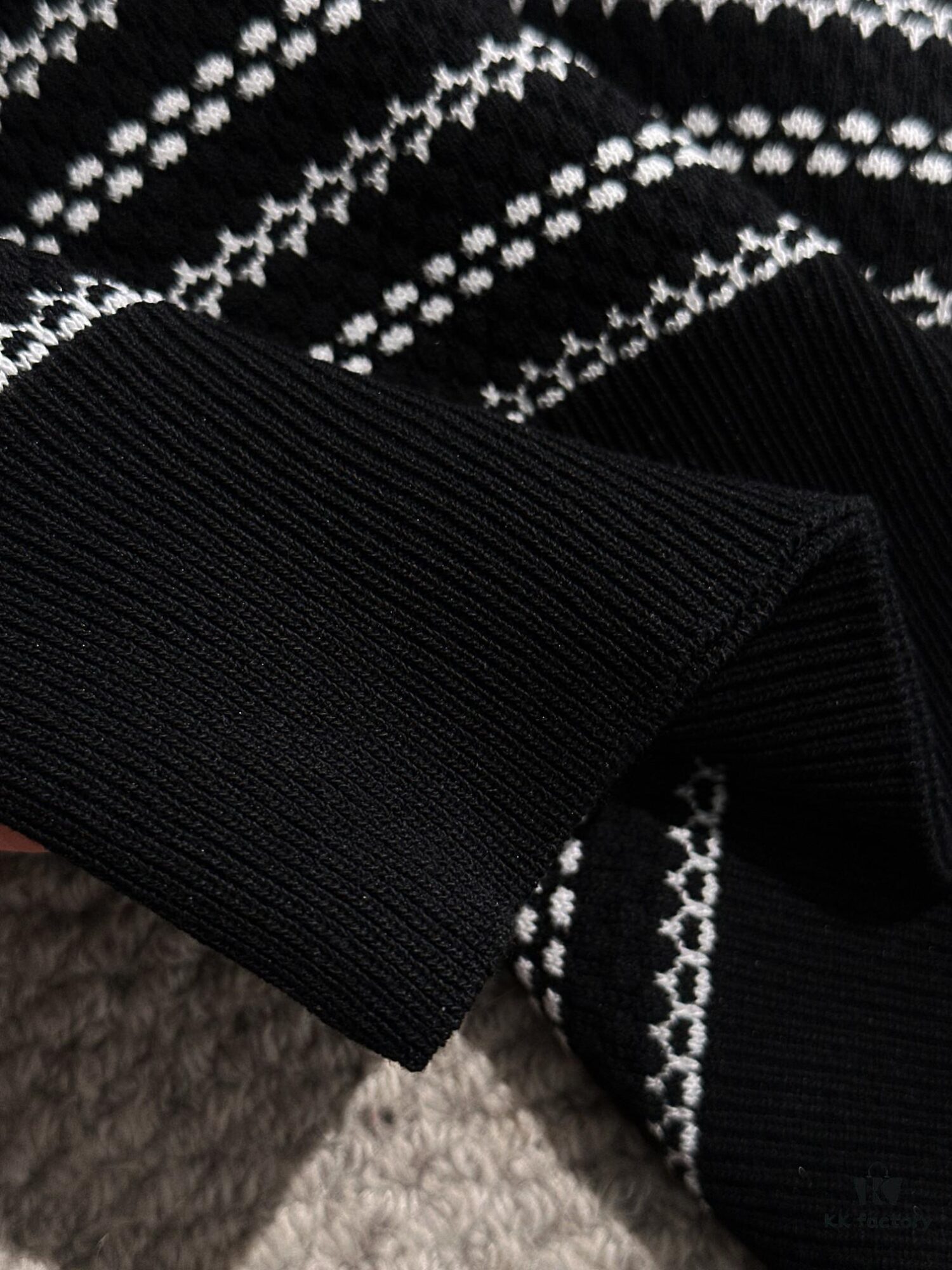 High-Quality Armani 2025 Spring/Summer New Men's Notched Collar Short-Sleeve T-Shirt