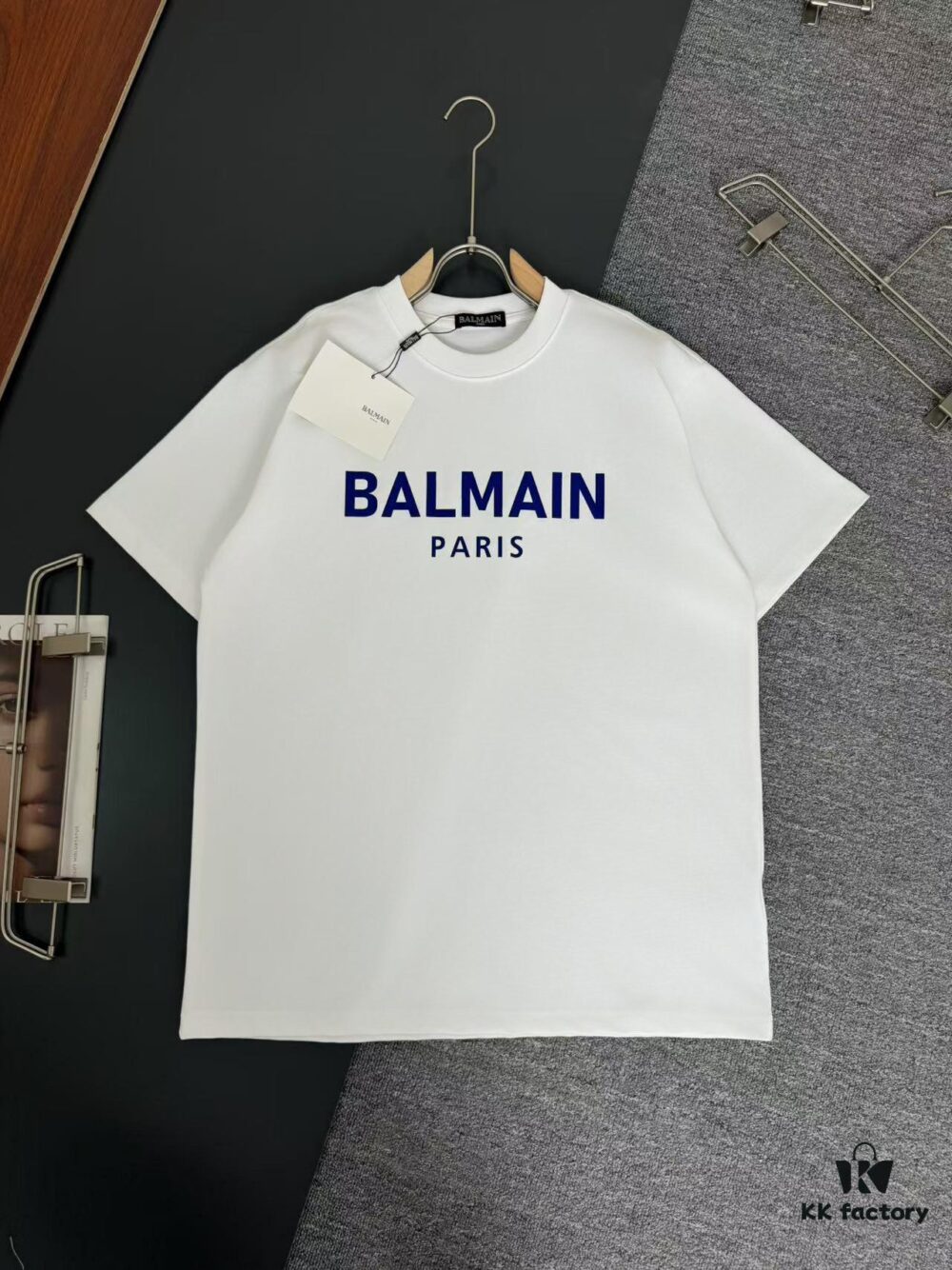 Balmain* 320g Heavyweight Cotton T-Shirt, Thick and Breathable Loose-Fit Short-Sleeve Crew Neck Tee, Fashionable Spring and Summer New Arrival with Printed Logo Design