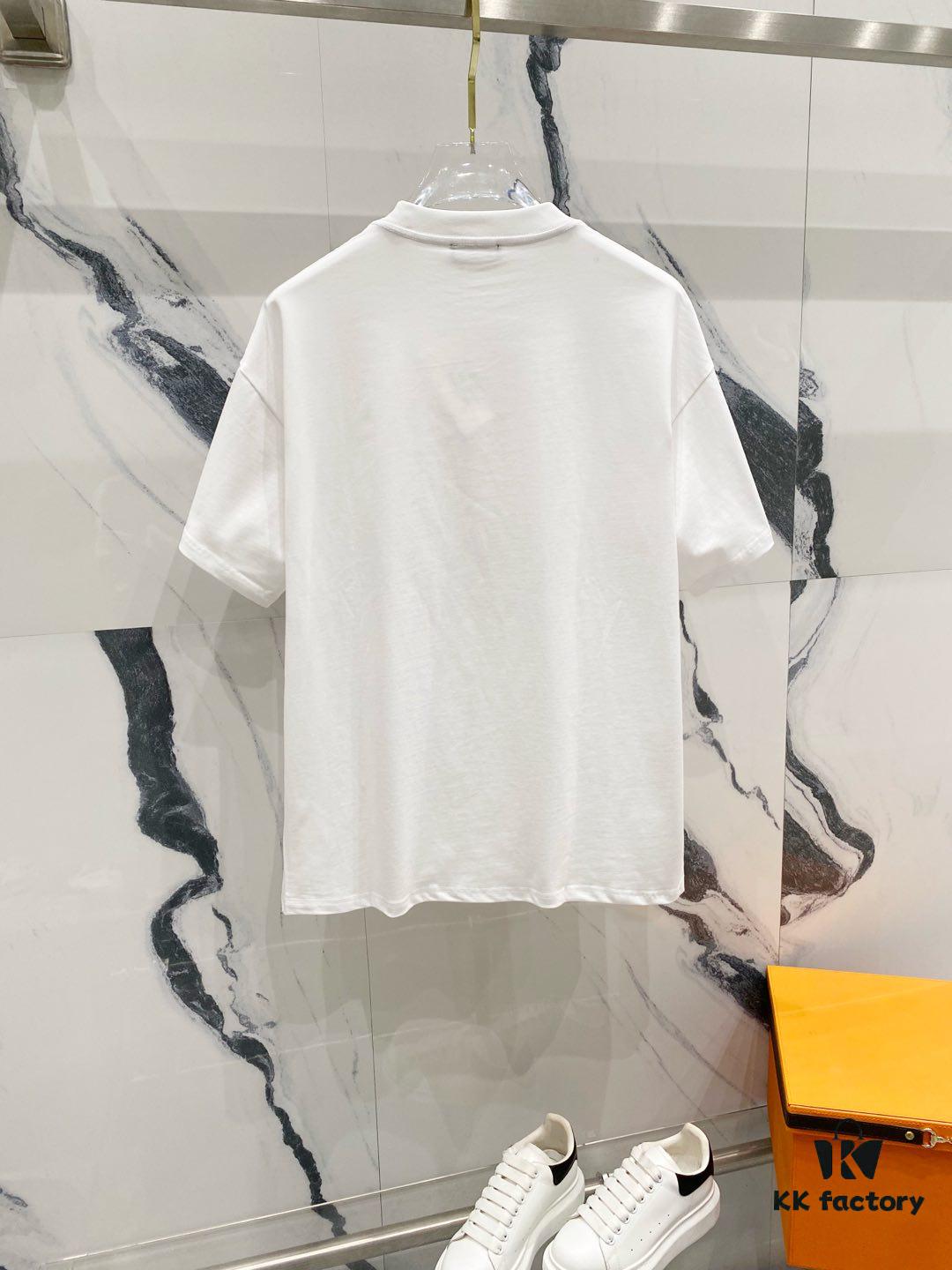 BALMAIN Crew Neck Short Sleeve T-Shirt 260g with Brand Logo and Red Lip Print