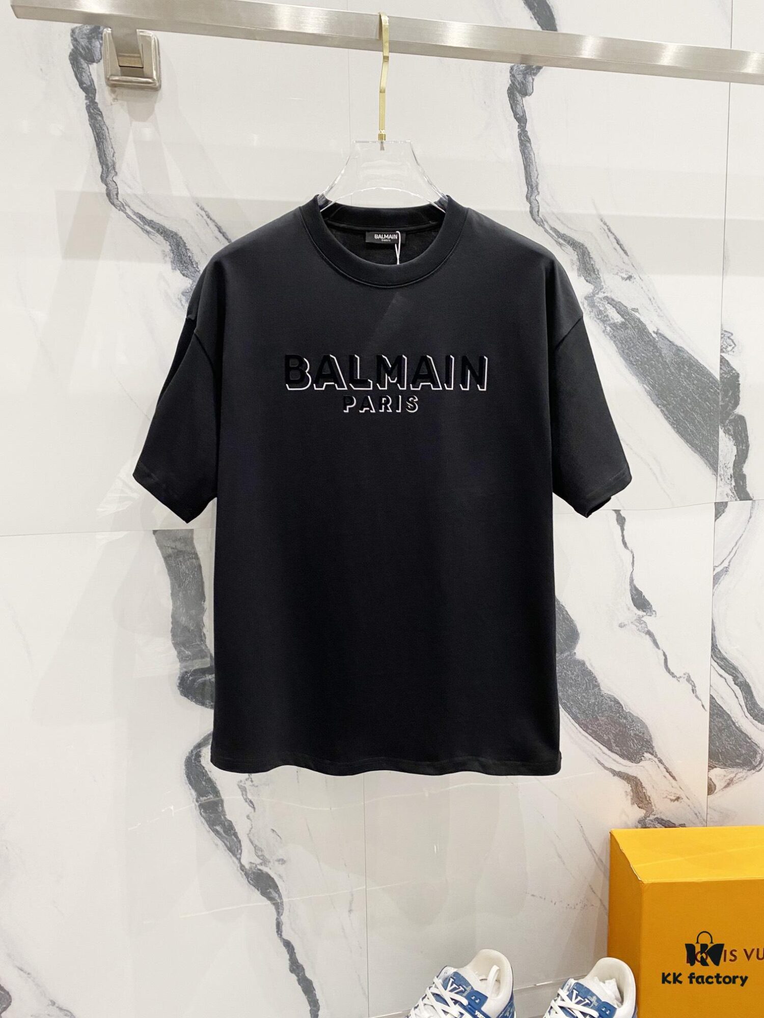 BALMAIN Men's 260g Crew Neck Short Sleeve T-Shirt with Brand Letter Flocked Overlapping Logo Print