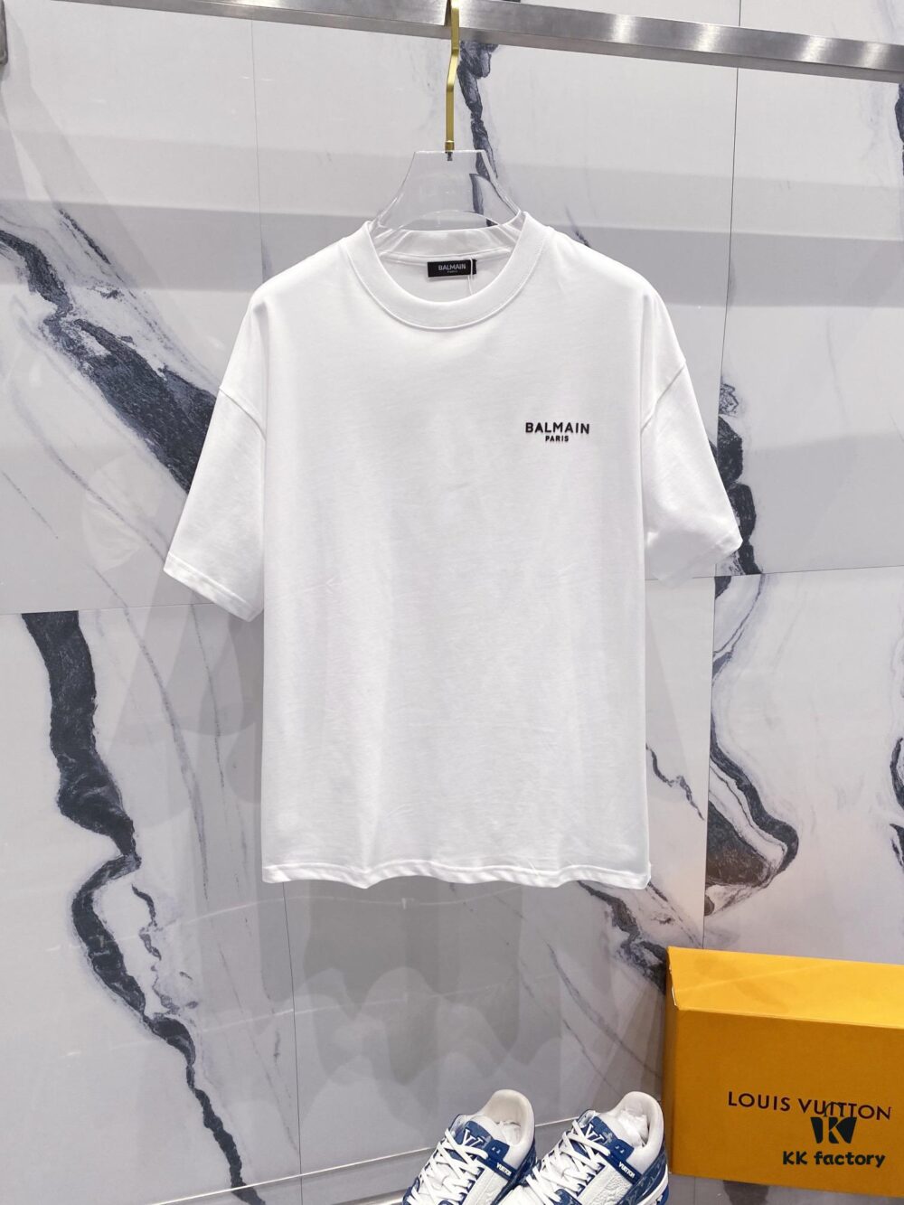 BALMAIN Men's 260g Crew Neck Short Sleeve T-Shirt with Minimalist Silicone Logo