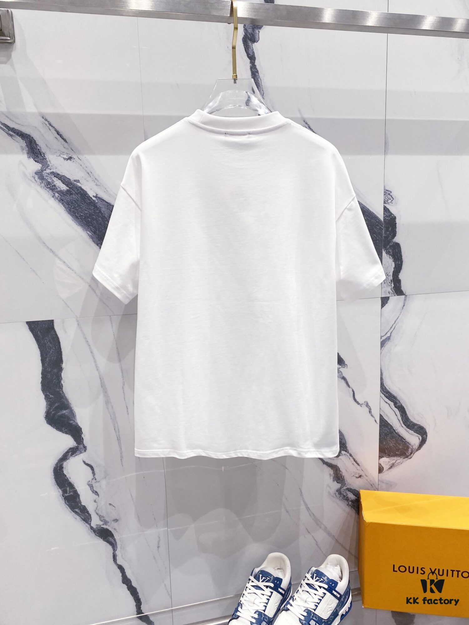 BALMAIN Crew Neck Short Sleeve T-Shirt 260g Classic Gold Foil Logo Print