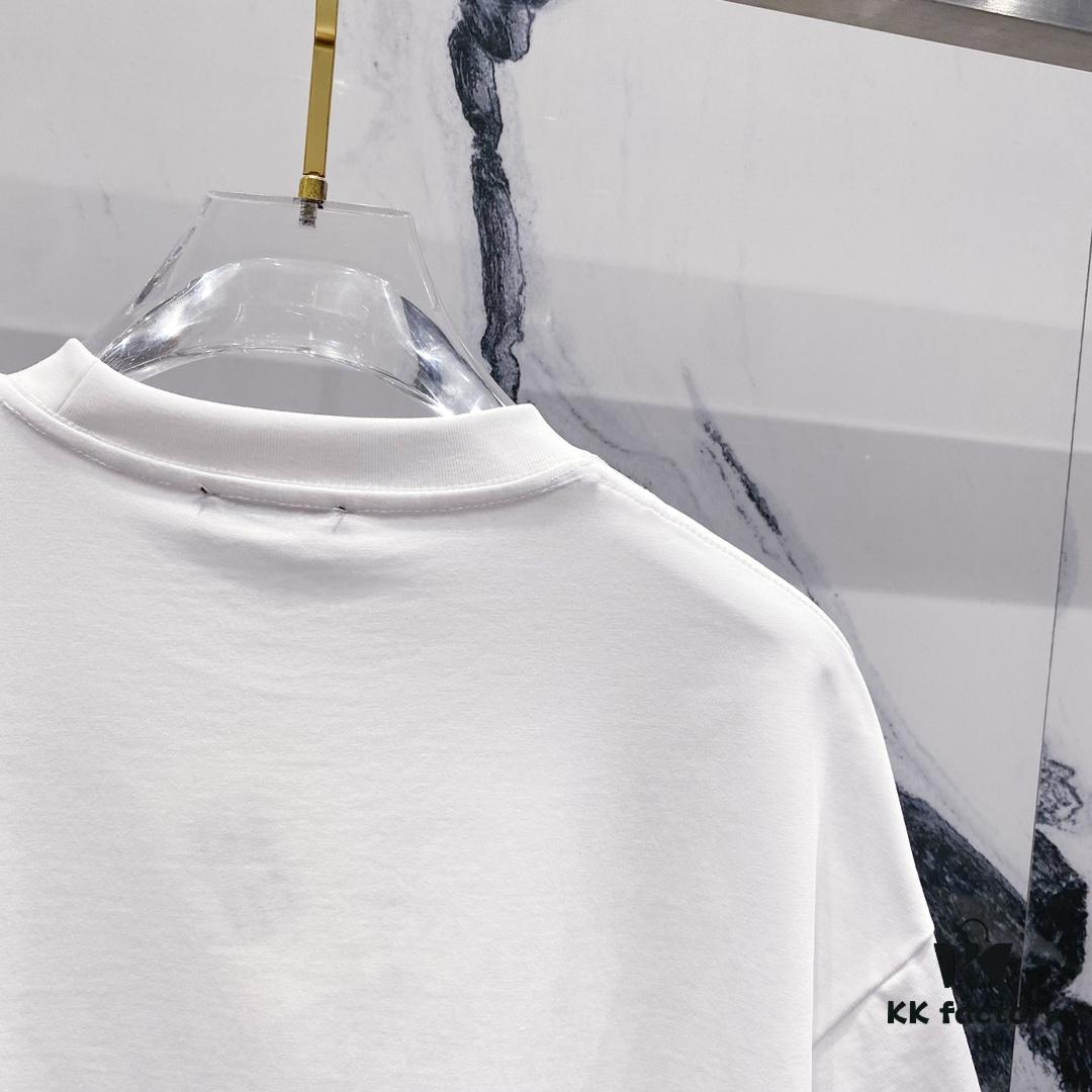 BALMAIN Crew Neck Short Sleeve T-Shirt 260g Classic Gold Foil Logo Print