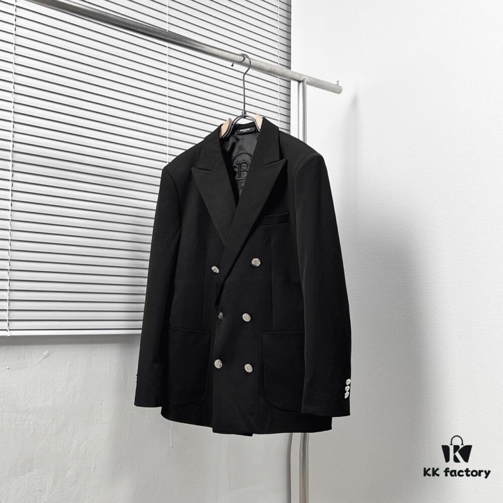 BALMAI* / Balmain Classic Silver Button Double-Breasted Suit