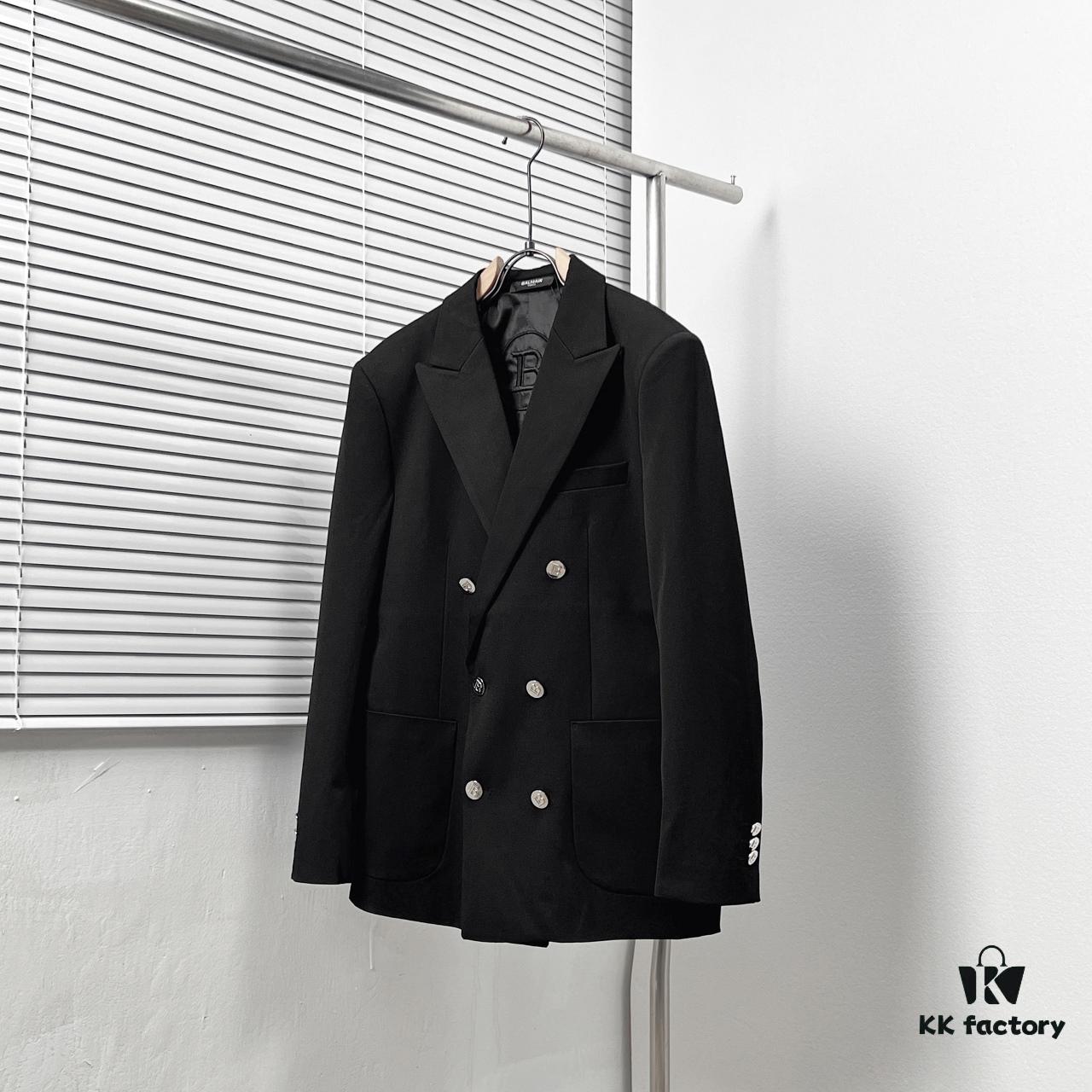 BALMAI* / Balmain Classic Silver Button Double-Breasted Suit