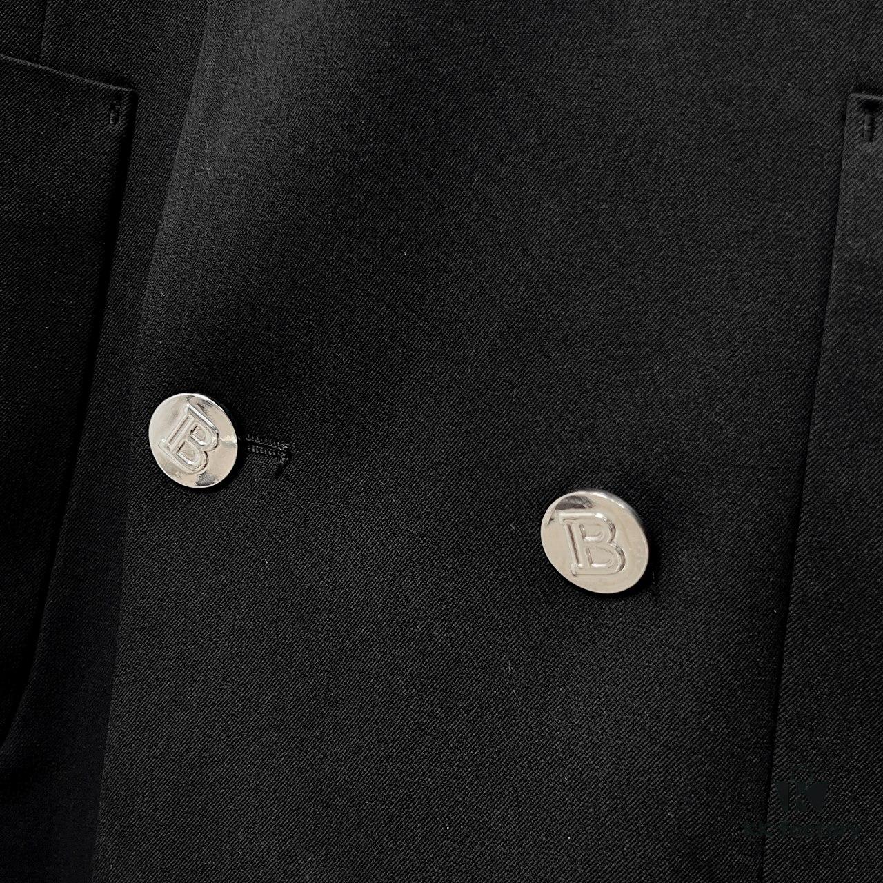 BALMAI* / Balmain Classic Silver Button Double-Breasted Suit