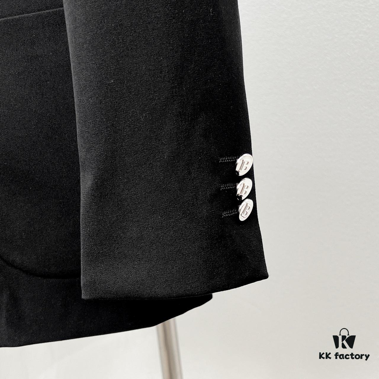 BALMAI* / Balmain Classic Silver Button Double-Breasted Suit