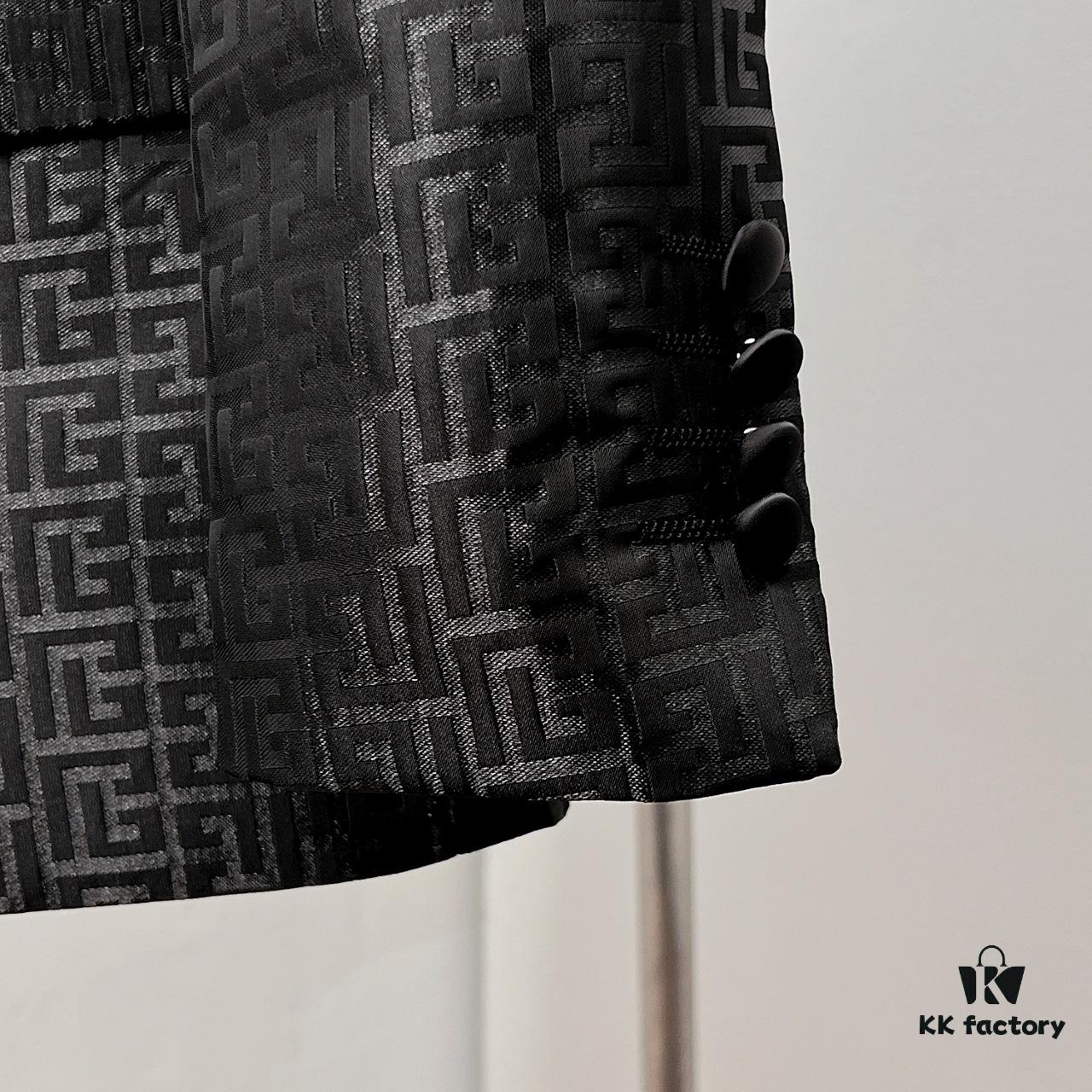 BALMAI* / Balmain Full-Logo Subtle Jacquard Suit