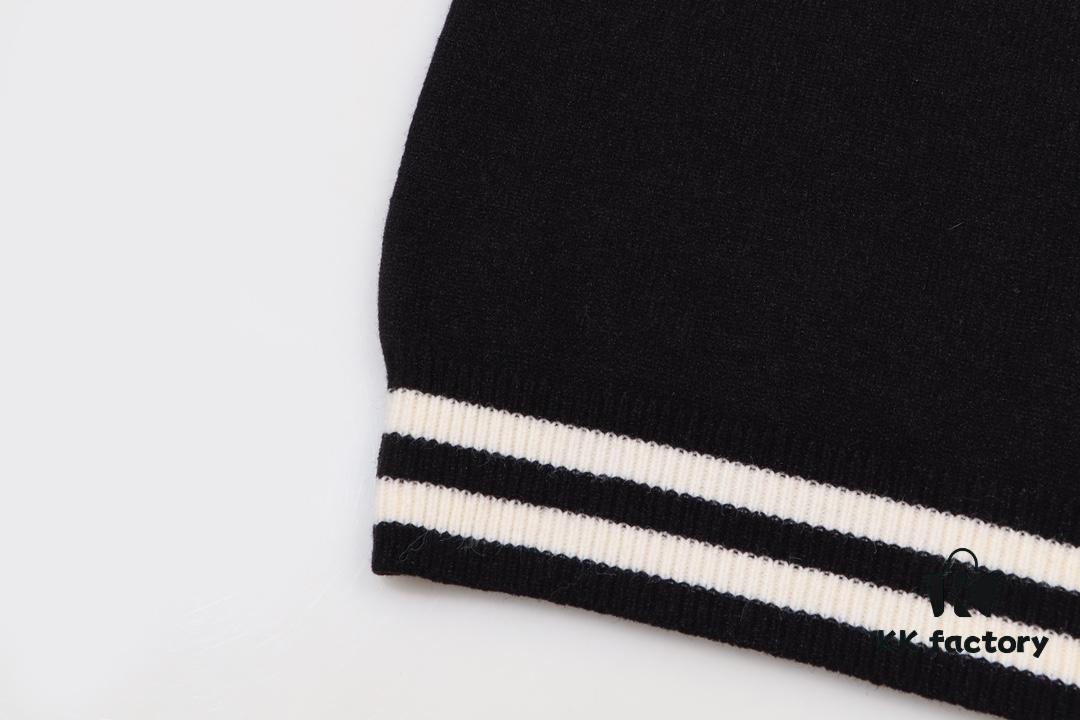 Balmain BALMAIN 2024 Autumn/Winter New Arrival Sweater with Classic Logo Jacquard on Back