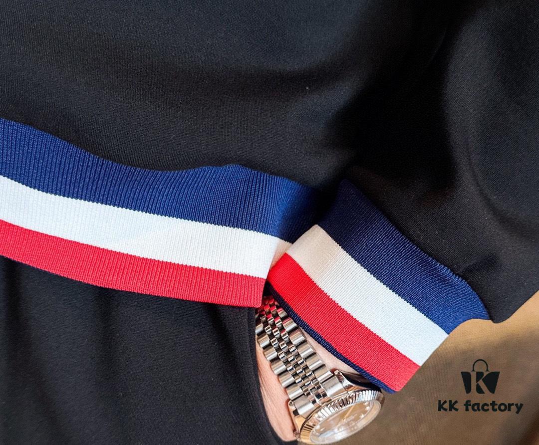 2025 New Best-Selling Sweatshirt Set, Authentic Original Version, Premium 100% Natural Roman Cotton, Elegant and Comfortable, Full-Body Fit Design