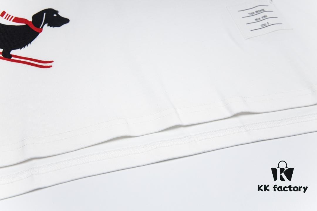 THOM BROWNE 24SS TB Ski Dog Short Sleeve T-Shirt Inspired by 1980s Retro Style