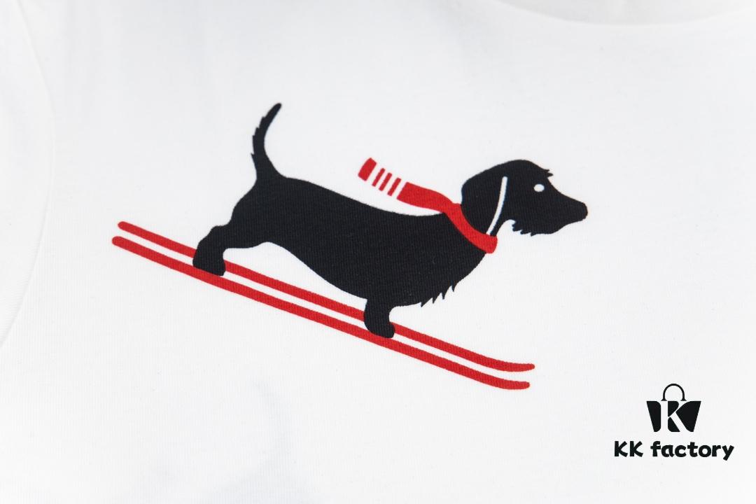 THOM BROWNE 24SS TB Ski Dog Short Sleeve T-Shirt Inspired by 1980s Retro Style