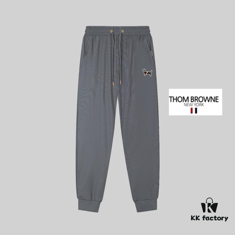 TB Tom Brown Spring and Summer New Arrival High-Quality Lightweight Sport Casual Ice-Silk Pants, Smooth Comfortable Wrinkle-Free Trousers in Two Classic Colors