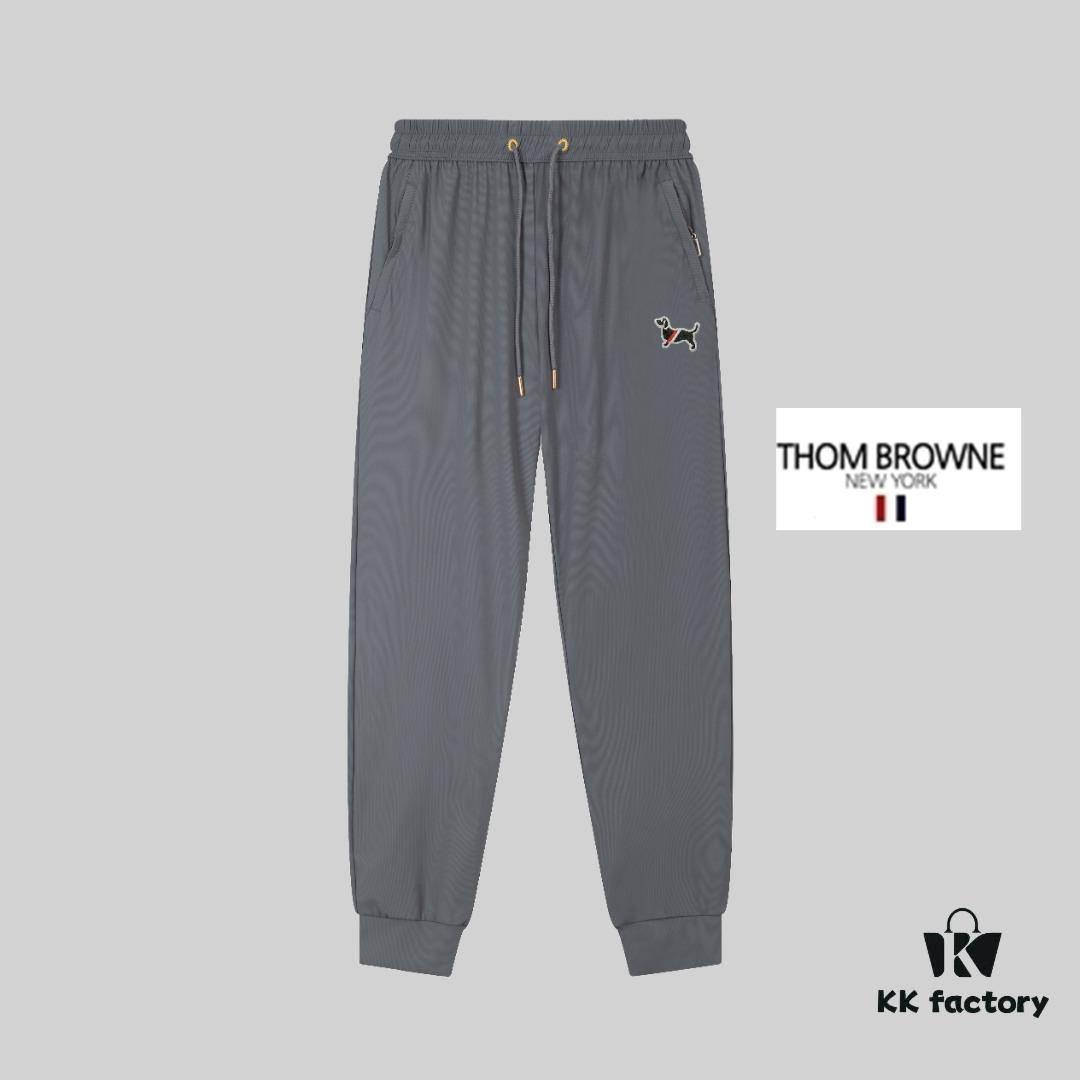 TB Tom Brown Spring and Summer New Arrival High-Quality Lightweight Sport Casual Ice-Silk Pants, Smooth Comfortable Wrinkle-Free Trousers in Two Classic Colors