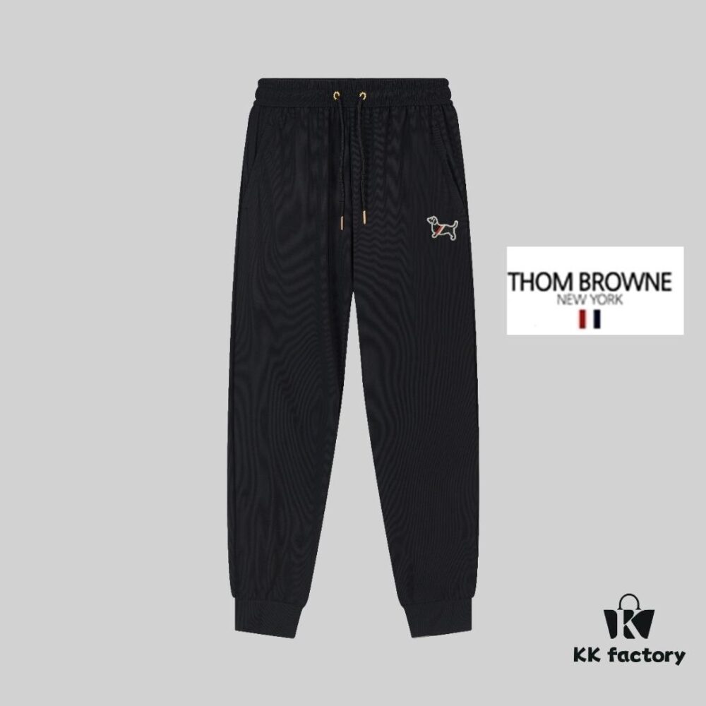 TB Tommy Brown Spring and Summer New Arrival High-Quality Lightweight Sporty Ice-Silk Pants in Two Classic Colors, Smooth Comfortable Wrinkle-Free and Seamless Design