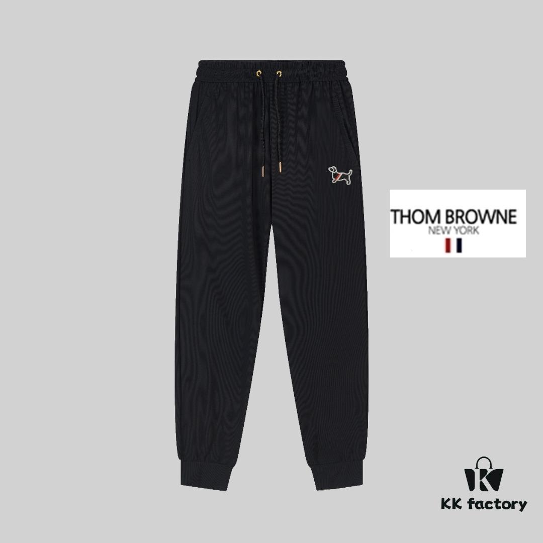 TB Tommy Brown Spring and Summer New Arrival High-Quality Lightweight Sporty Ice-Silk Pants in Two Classic Colors, Smooth Comfortable Wrinkle-Free and Seamless Design