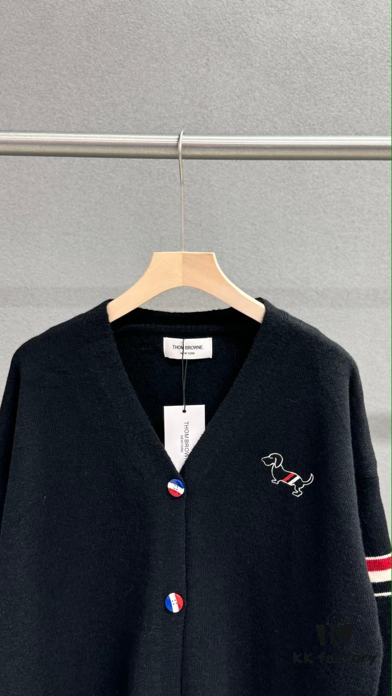 Thom Browne TB Striped Puppy Cardigan Sweater, British Style New Arrival, Wool Blend Preppy Knitwear