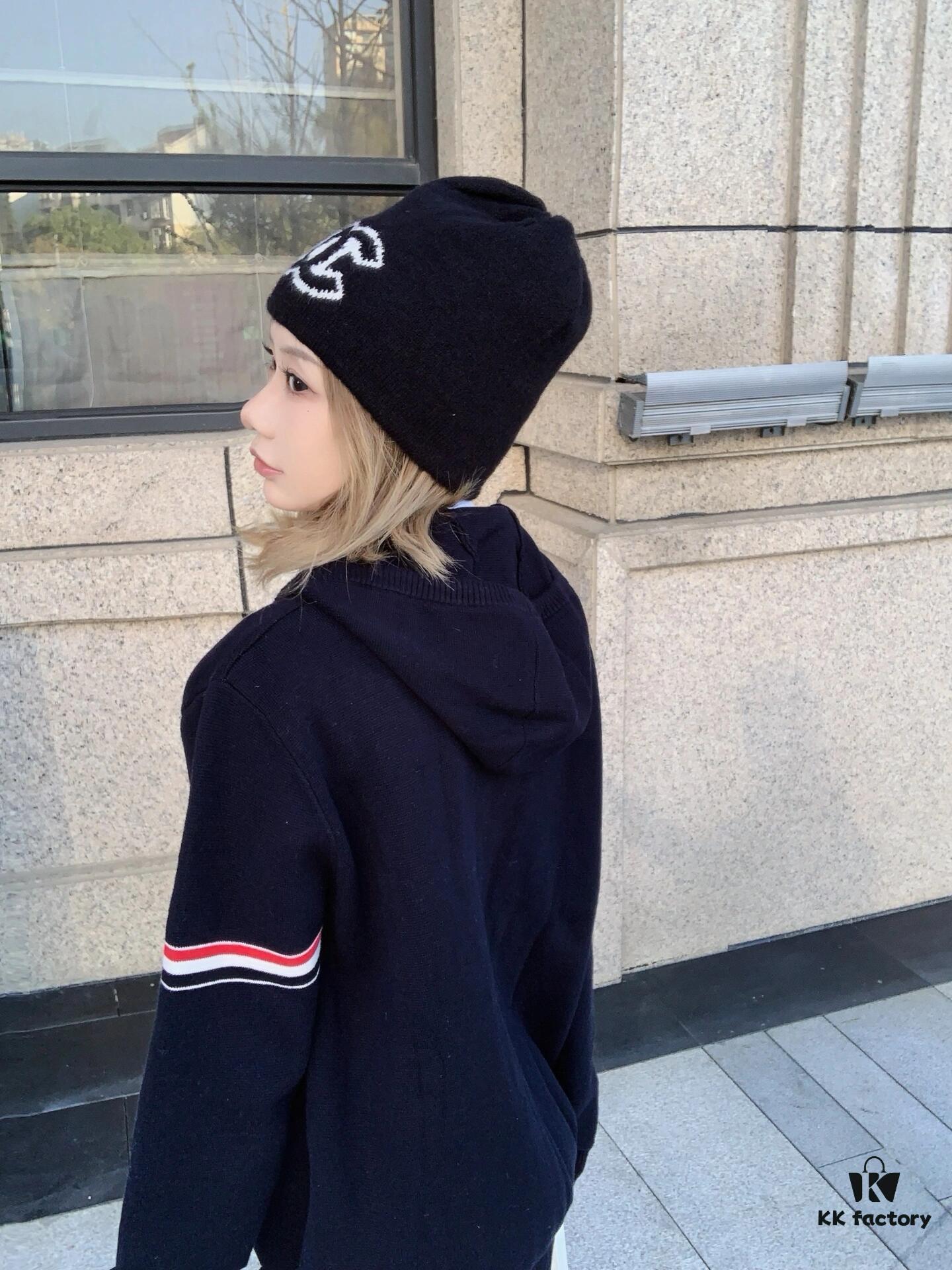 THOM BROWNE Fall 2024 New Arrival Tricolor Sleeve Stripe Colorblock Zipper Knit Hooded Jacket, Classic TB Logo Zip-Up Cardigan, Rich and Textured Overall Color, Wool Blend Fabric with Soft Comfort, Contrasting Stripes Add Design Flair – Stylish, Unique, and Versatile Hooded Zip-Up Outerwear