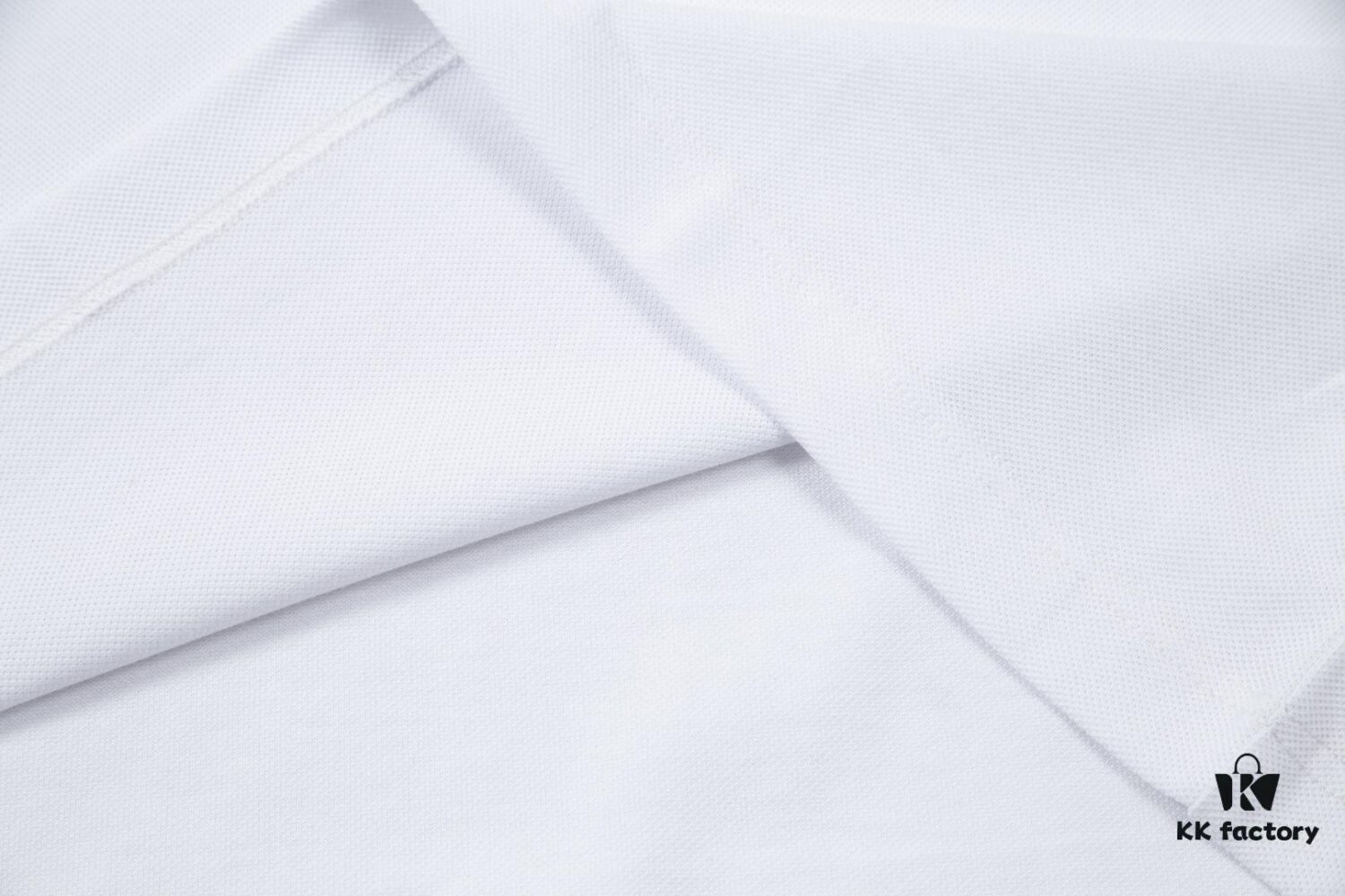 TB Tommy Brown Classic Logo Elegant Polo Shirt, Upgraded Retro Style Inspired by the 80s