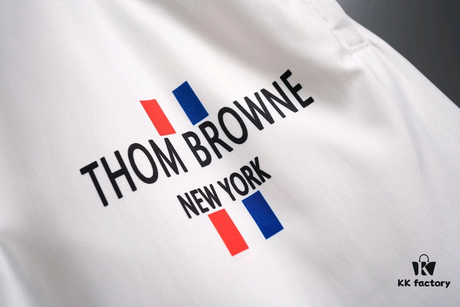 THOM BROWNE 2025 Spring and Summer New Arrival High-Quality Casual Quick-Dry Woven Beach Pants, 3D Digital Print, Premium Reproduction with Latest Embossed Logo Design, Ideal for Urban Fashion, Travel, and Leisure