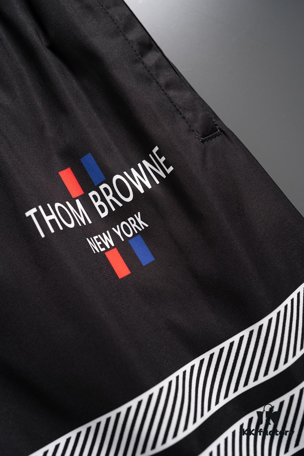 THOM BROWNE 2025 Spring and Summer New Arrival High-Quality Casual Quick-Dry Woven Pants, 3D Digital Printed Beach Shorts