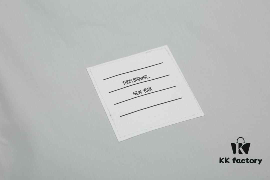 Designer TB25 Spring Summer New Arrival Shirt, 50s Poplin Cotton, Two-Tone Collar with Double Layer Design, Custom 12 Pairs Shell Buttons, Unisex Sizing S M L XL